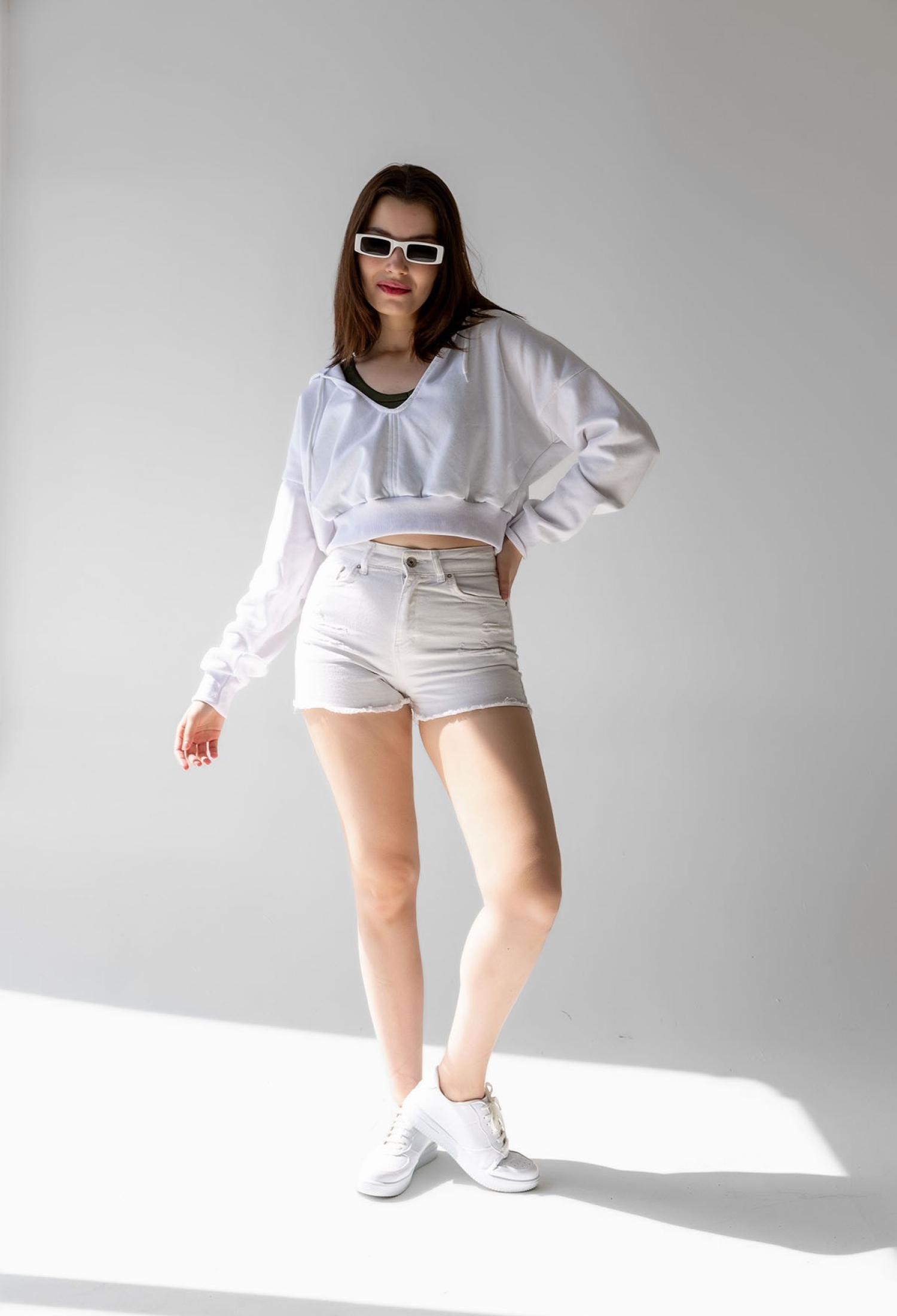 Hooded V-Neck Crop Thick Inside Fleece Knitted Sweatshirt - Brand: la & vetta - Women & Kids, Baby Clothes Wholesale - TheBS Women