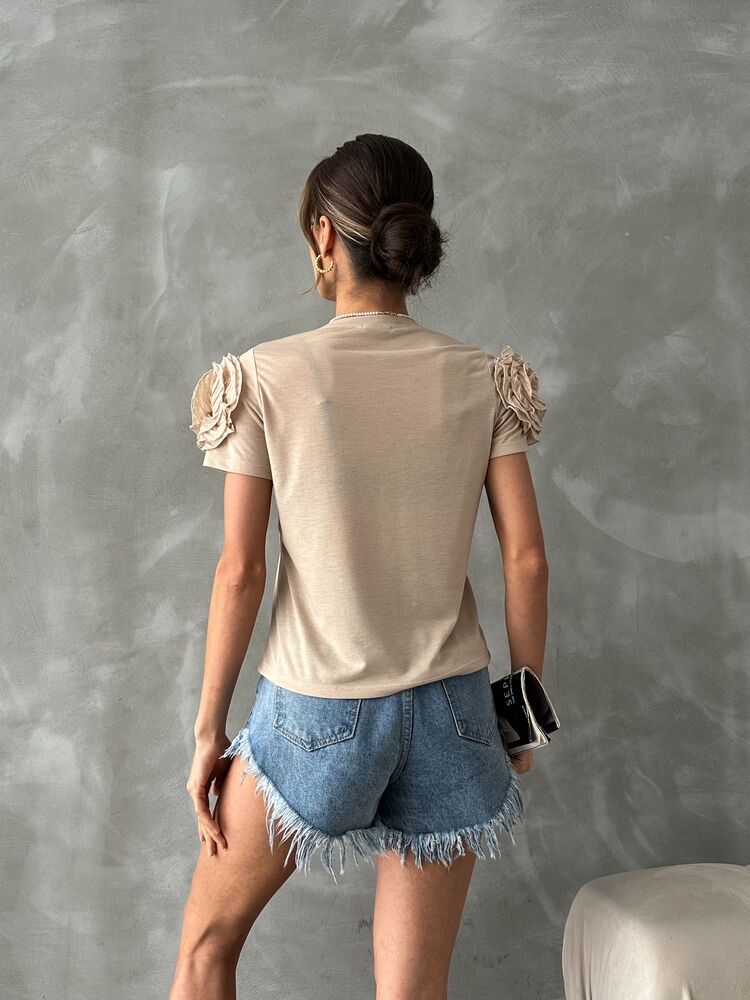 T-Shirt With Roses On Shoulders - Brand: Topshow - Women & Kids, Baby Clothes Wholesale - TheBS Women