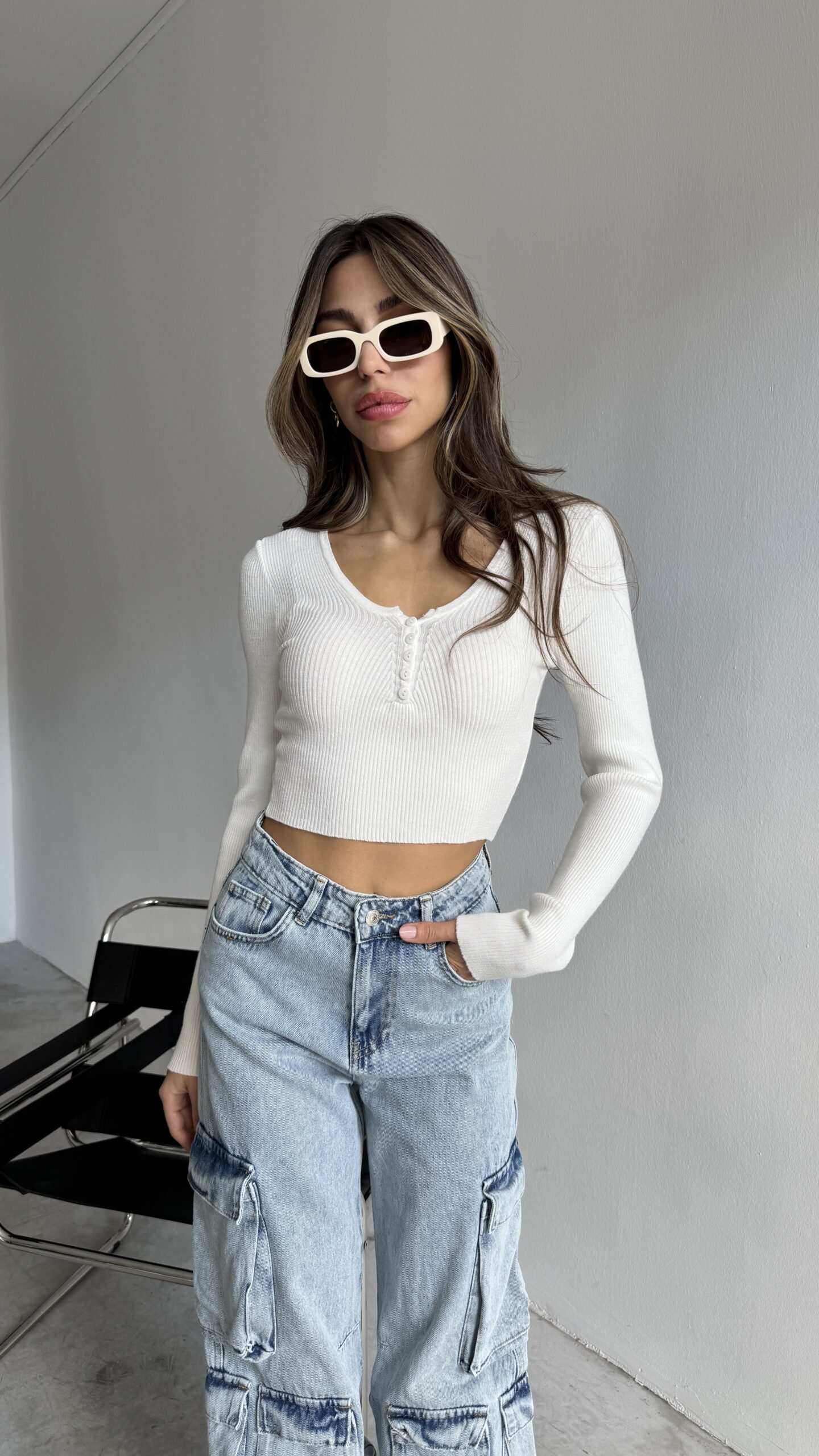 Buttoned Sweater Crop - Brand: Cream Rouge - Women & Kids, Baby Clothes Wholesale - TheBS Women