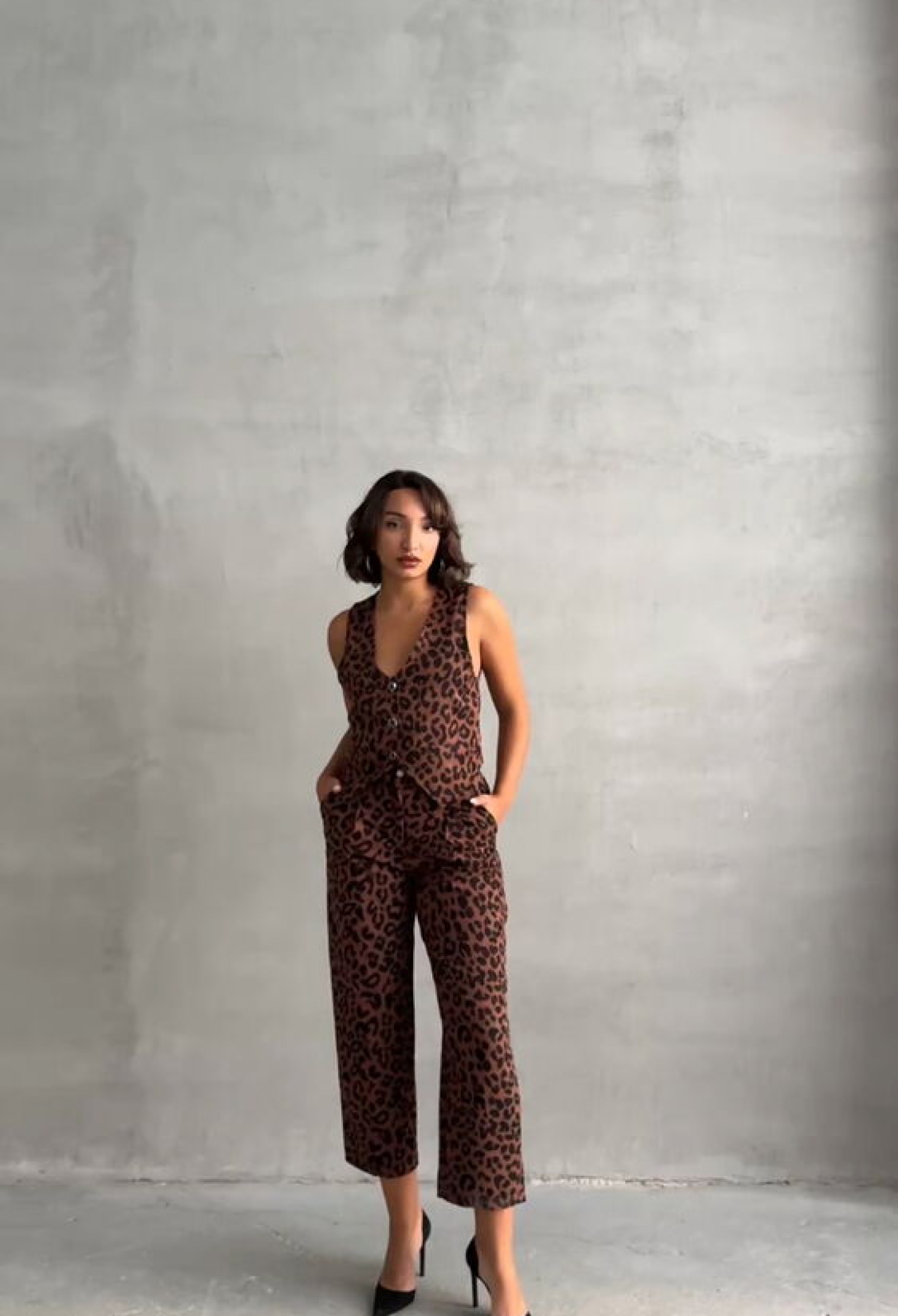 BrownLeopard Patterned Wholesale Vest - Brand: Topshow - Women & Kids, Baby Clothes Wholesale - TheBS Women