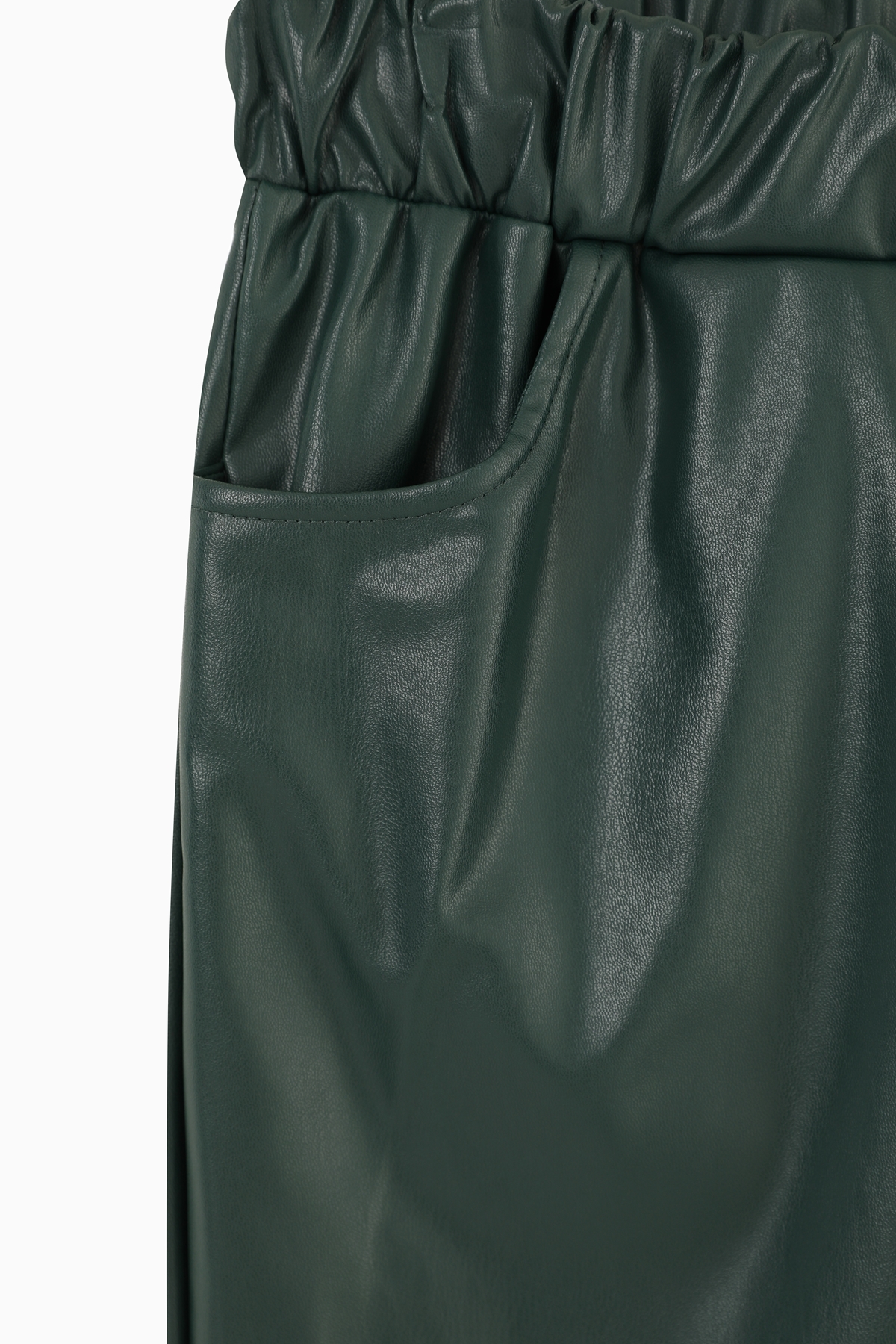 Women’s Carrot Shape Leather Trousers – Brand: Puane – Women & Kids, Baby Clothes Wholesale – TheBS Women