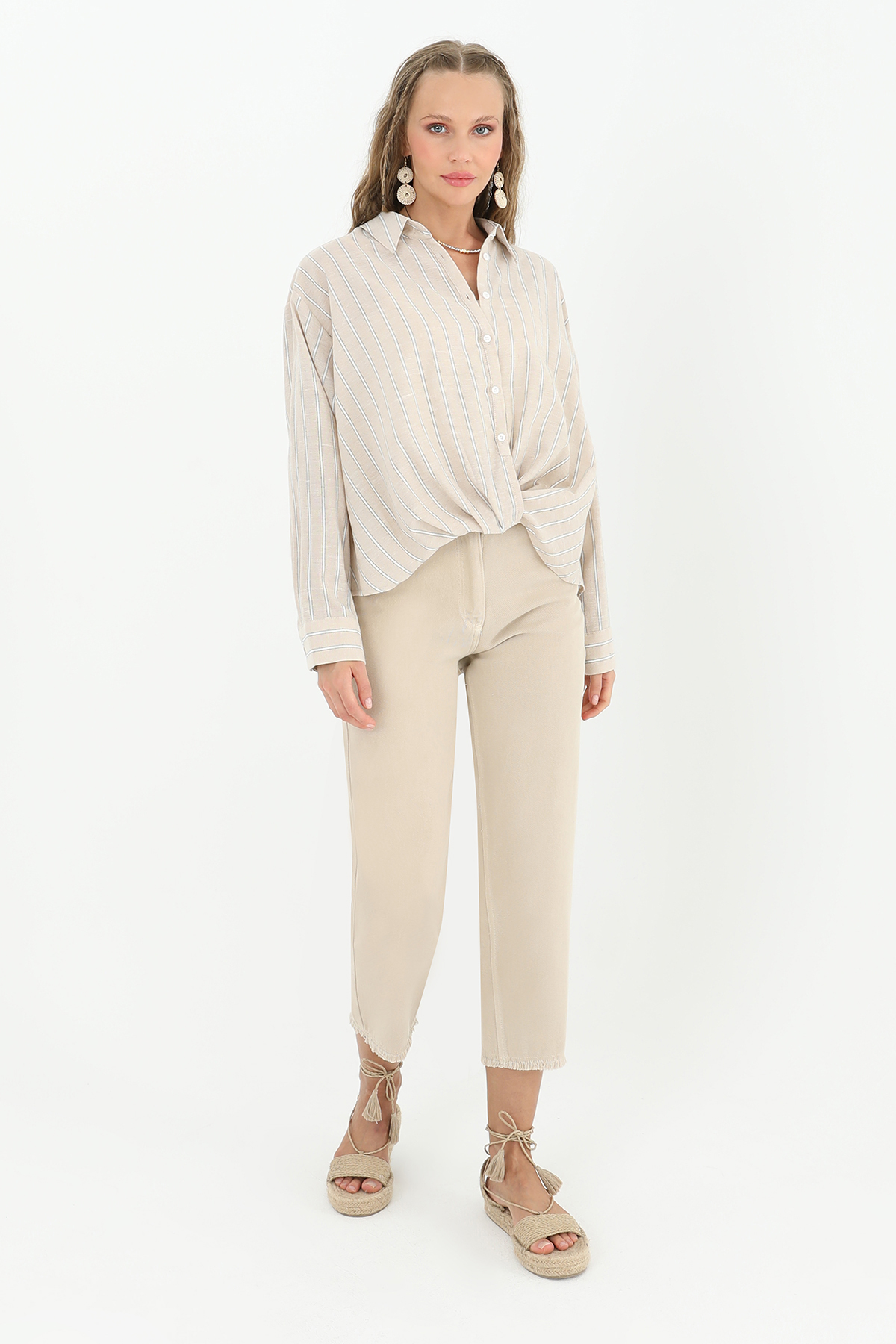 Loose Denim Trousers - Mink - Brand: SOUL - Women & Kids, Baby Clothes Wholesale - TheBS Women Loose Denim Trousers - Mink - Brand: SOUL - Women & Kids, Baby Clothes Wholesale - TheBS Women