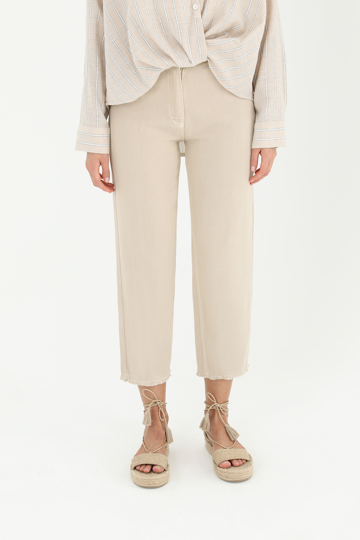 Loose Denim Trousers - Mink - Brand: SOUL - Women & Kids, Baby Clothes Wholesale - TheBS Women Loose Denim Trousers - Mink - Brand: SOUL - Women & Kids, Baby Clothes Wholesale - TheBS Women