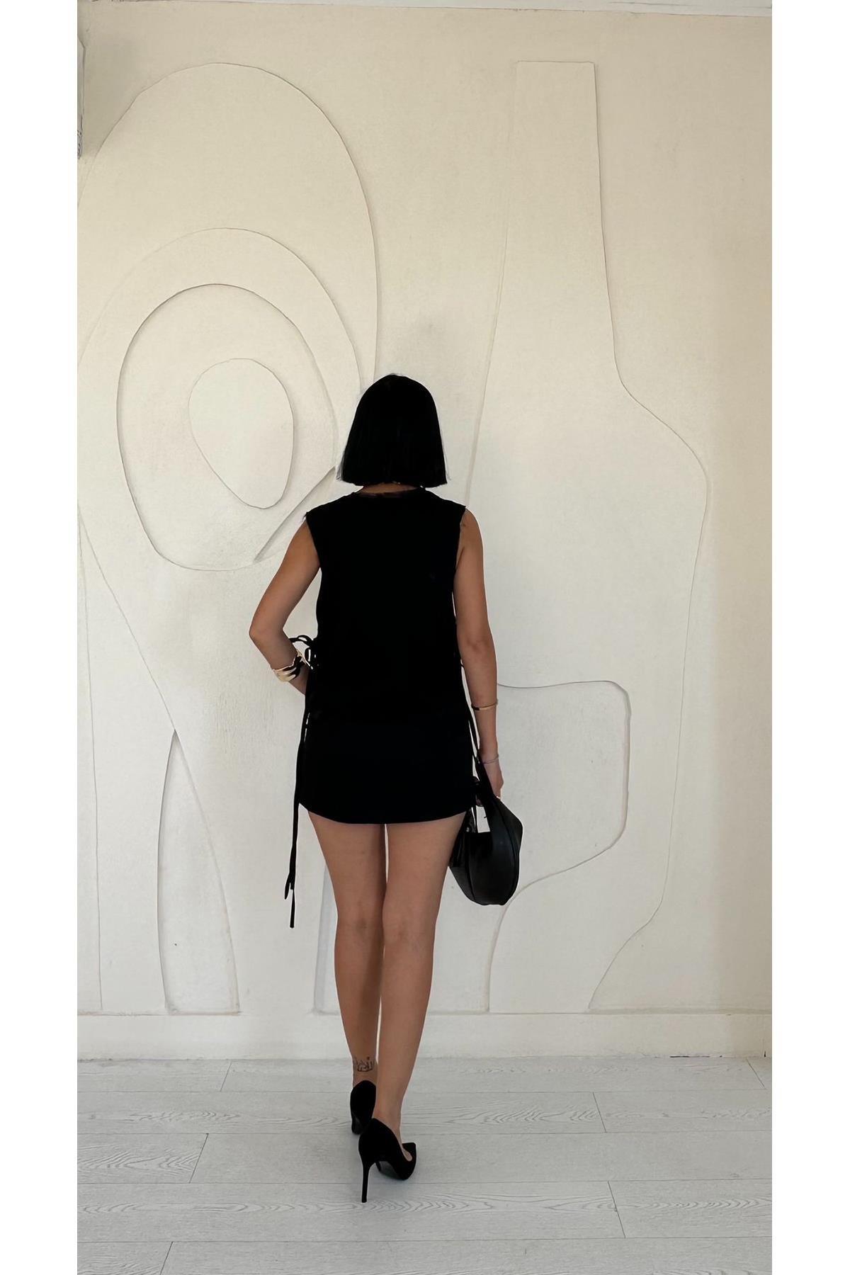 Side Tie Vest – Black – Brand: Elisa – Women & Kids, Baby Clothes Wholesale – TheBS Women