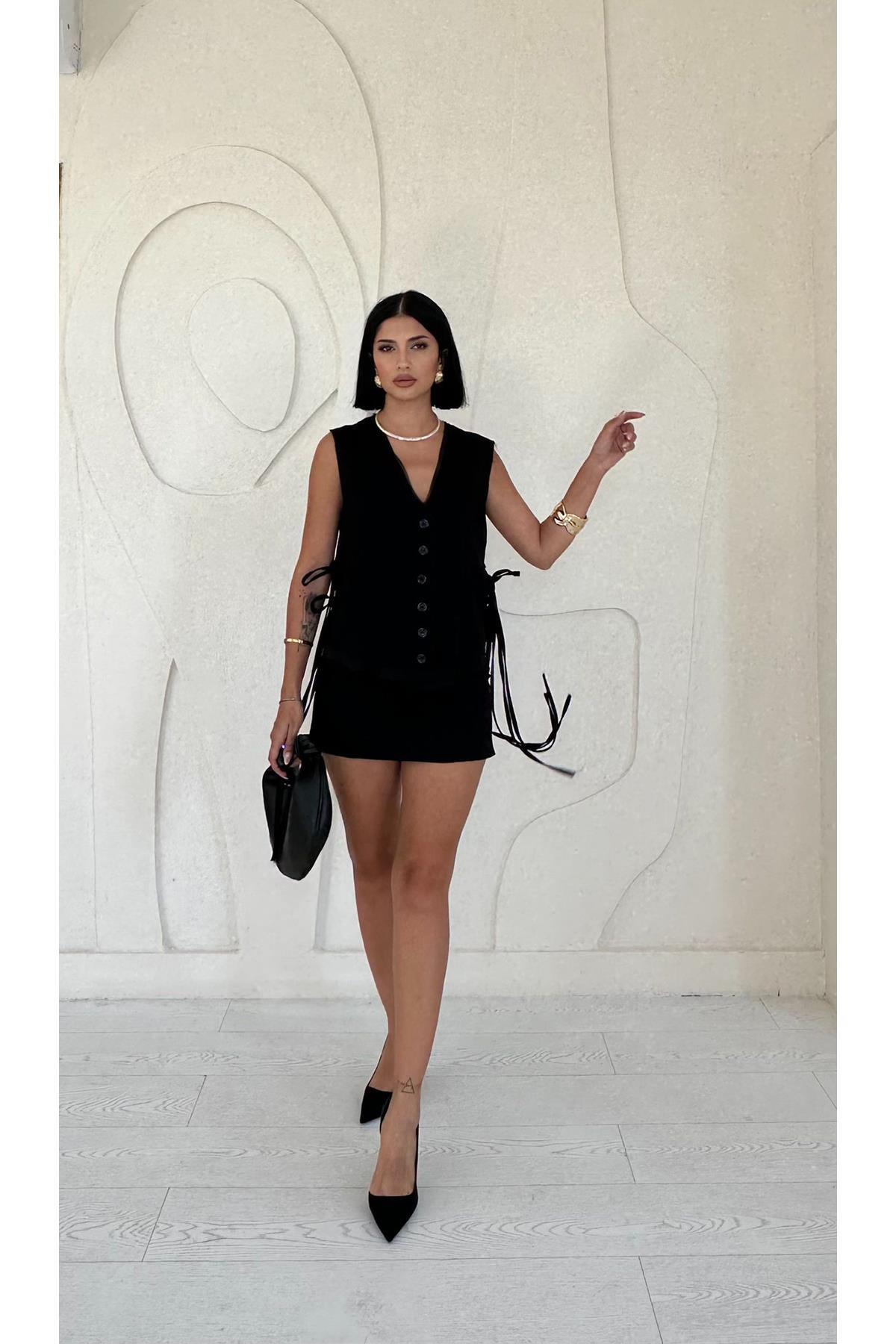 Side Tie Vest – Black – Brand: Elisa – Women & Kids, Baby Clothes Wholesale – TheBS Women