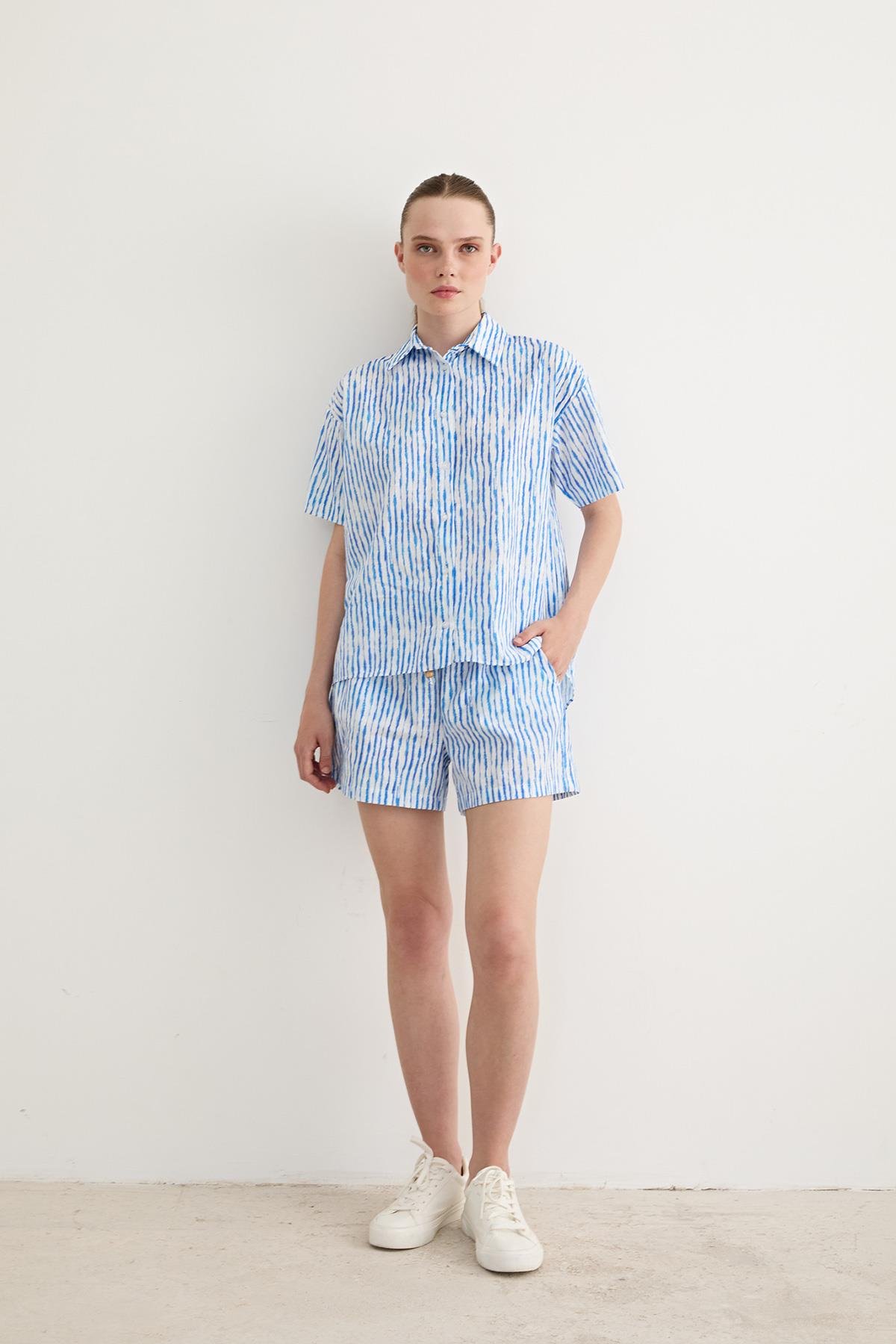 Bead Detailed Striped Short Shorts Blue – Brand: Levure – Women & Kids, Baby Clothes Wholesale – TheBS Women