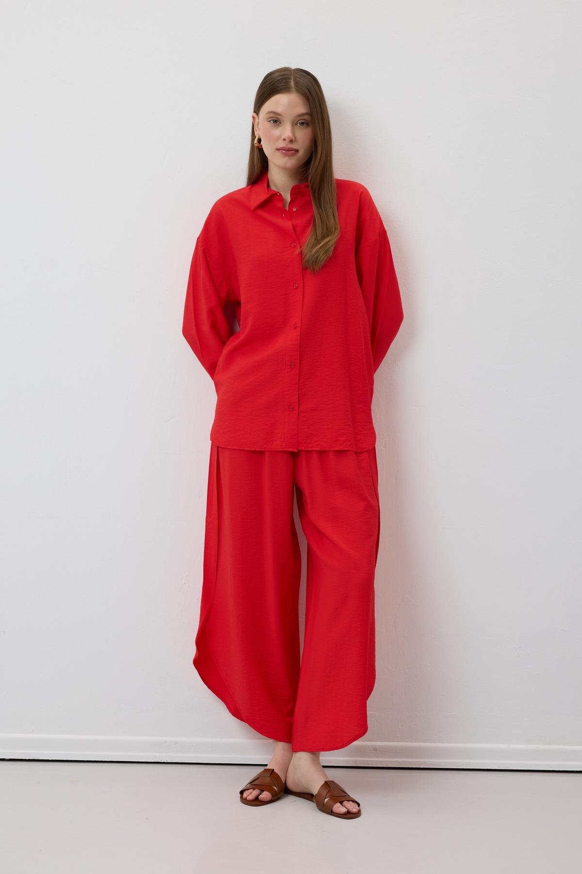 Elastic Waist Slit Pants - Brand: Levure - Women & Kids, Baby Clothes Wholesale - TheBS Women Elastic Waist Slit Pants - Brand: Levure - Women & Kids, Baby Clothes Wholesale - TheBS Women