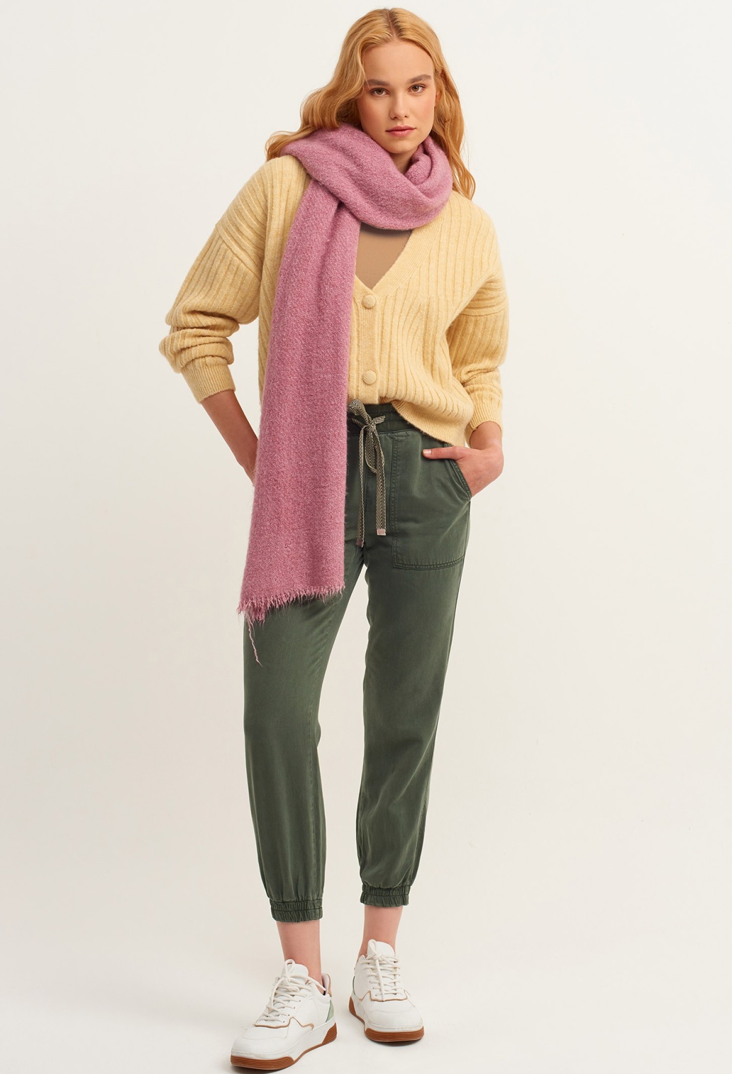 Ribbed Halter Neck Knitted Undershirt - Brand: la & vetta - Women & Kids, Baby Clothes Wholesale - TheBS Women