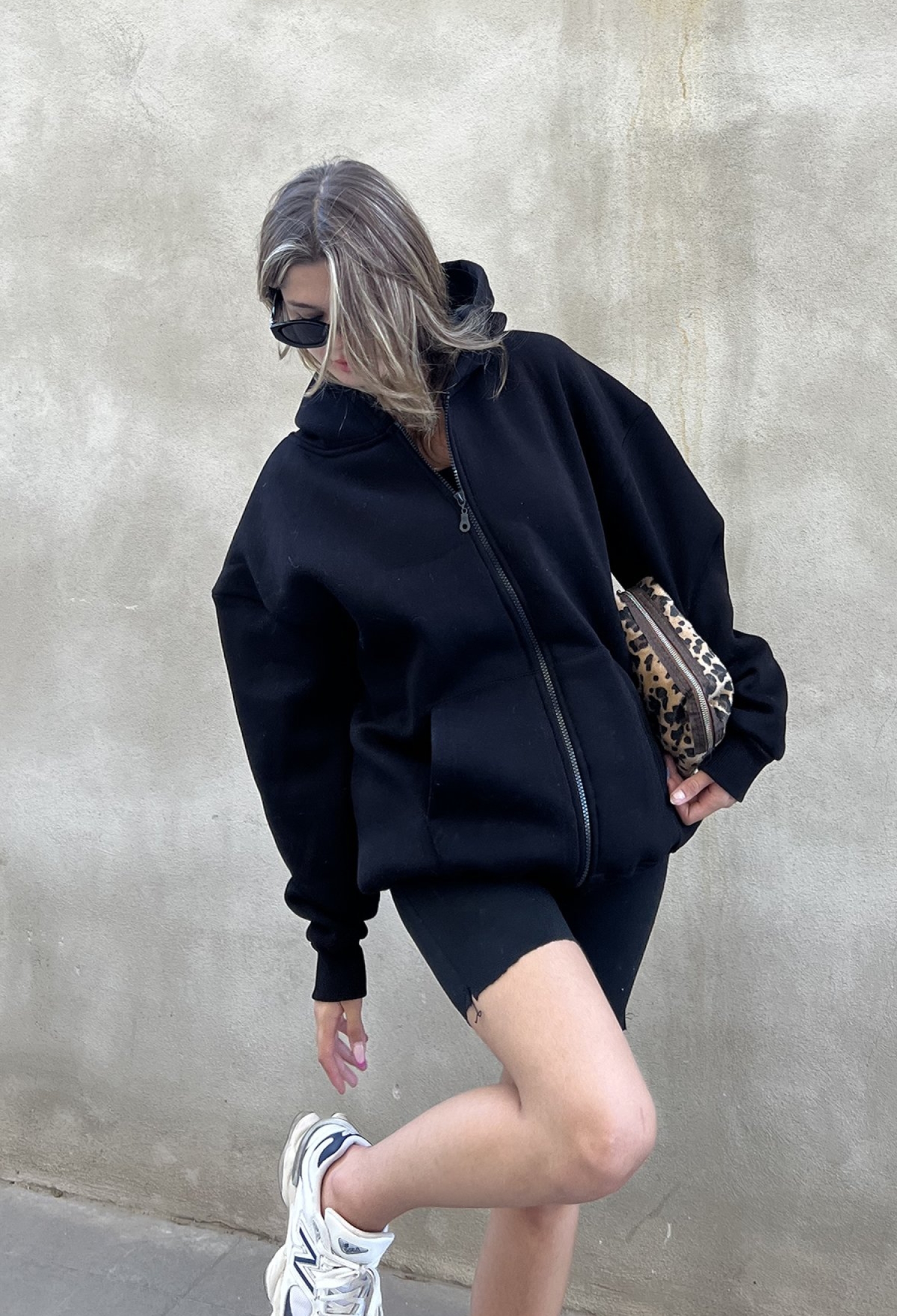 Zippered Raised Oversize Sweatshirt - Brand: la & vetta - Women & Kids, Baby Clothes Wholesale - TheBS Women