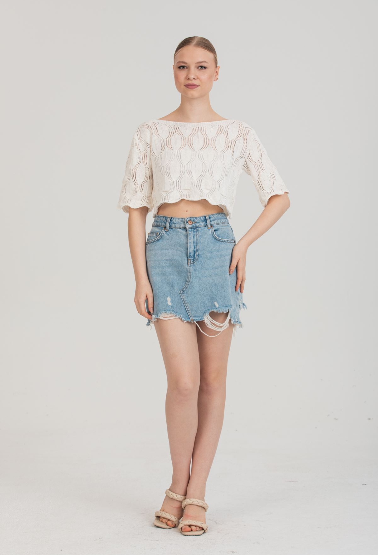 Seasonal Ecru Color Short Sleeve Knit Sweater - Brand: Maxi Modena - Women & Kids, Baby Clothes Wholesale - TheBS Women