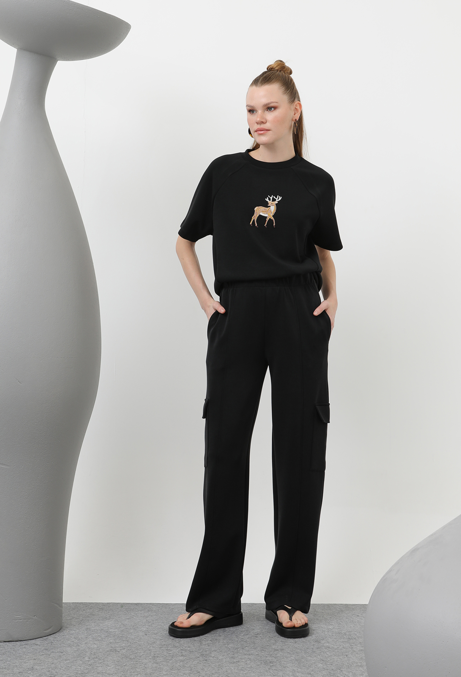 Women's Front Deer Embroidered Tshirt - Brand: SOUL - Women & Kids, Baby Clothes Wholesale - TheBS Women