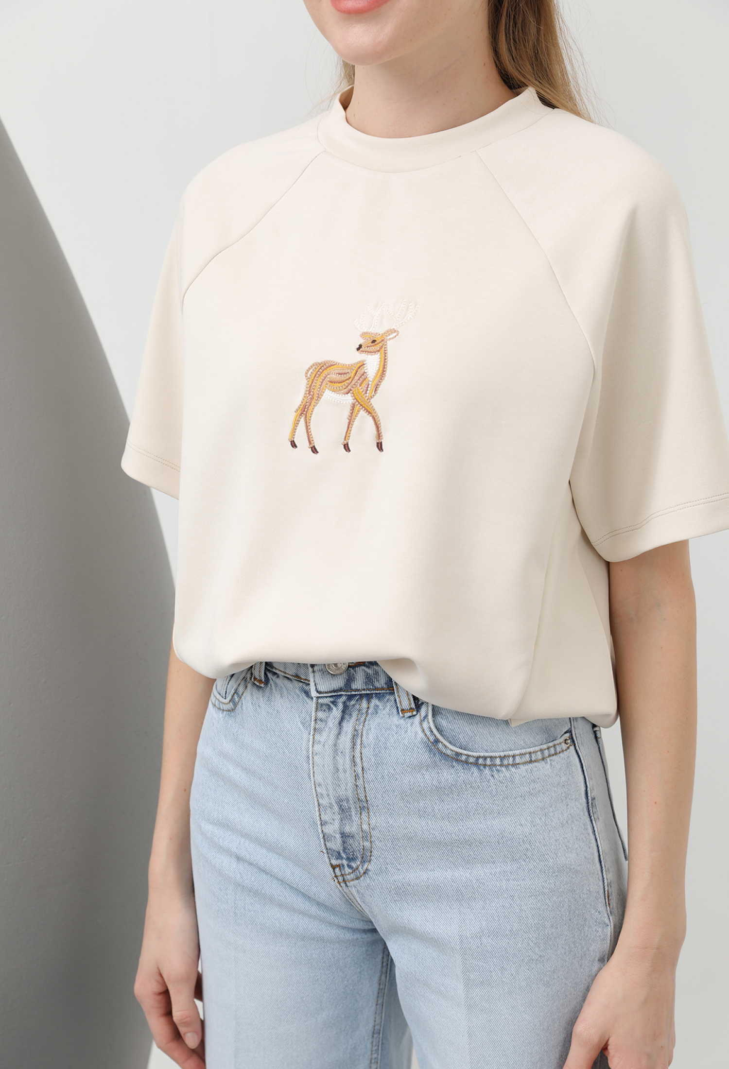 Deer Embroidered Tshirt - Brand: SOUL - Women & Kids, Baby Clothes Wholesale - TheBS Women