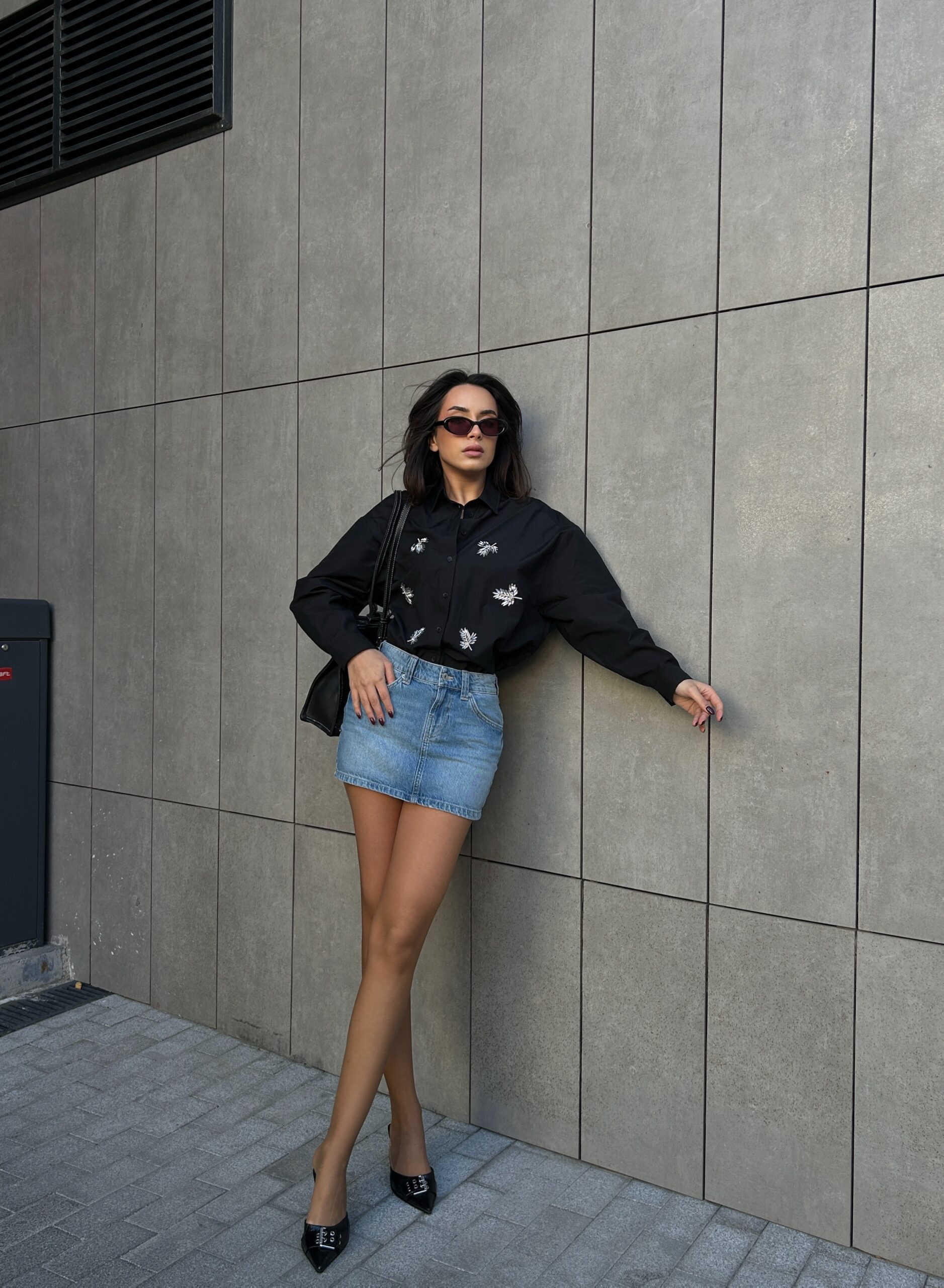 Stone Embroidered Poplin Wide Cut Shirt 29026 – Brand: First Angels – Women & Kids, Baby Clothes Wholesale – TheBS Women