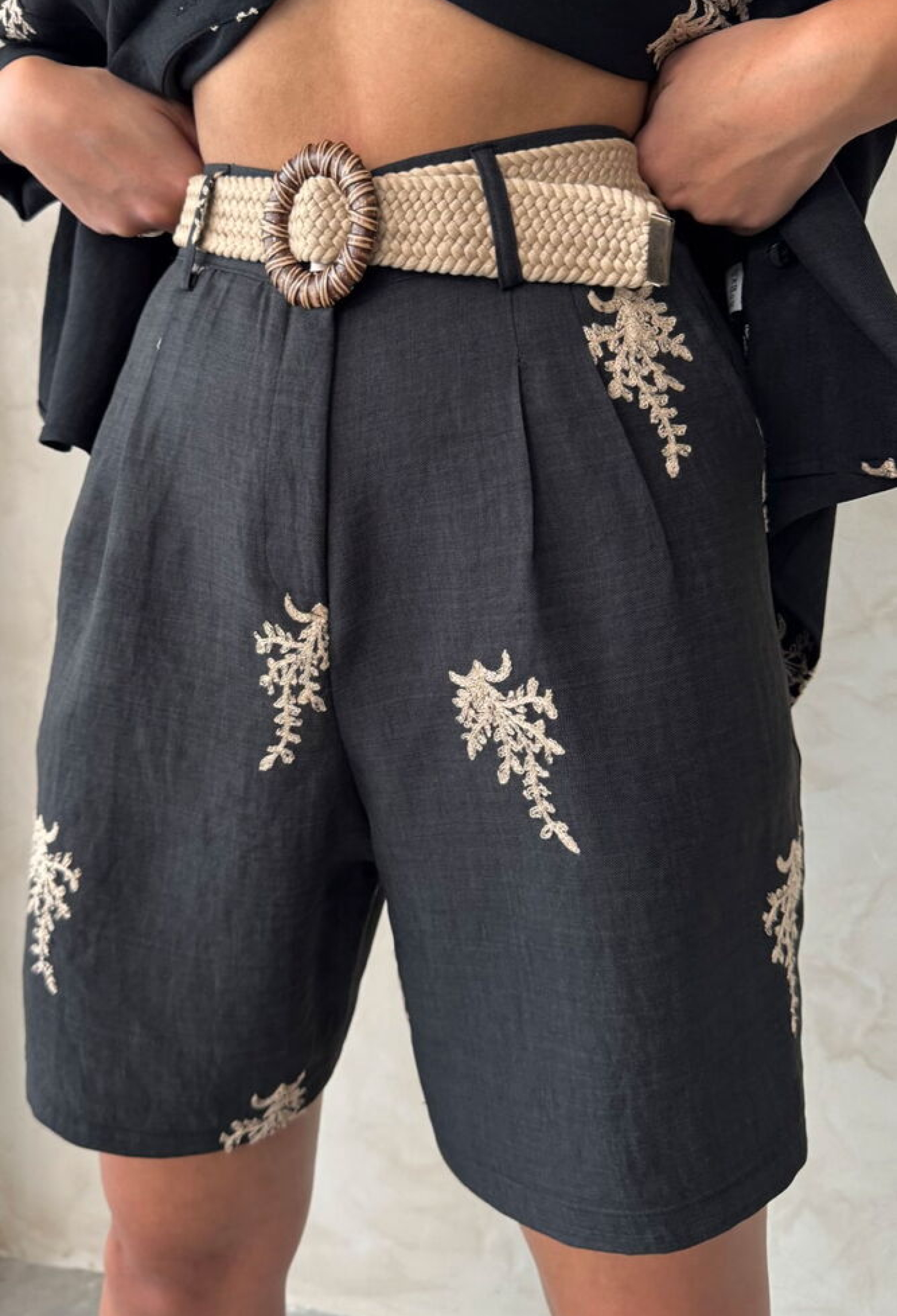 Embroidered Linen Shorts -