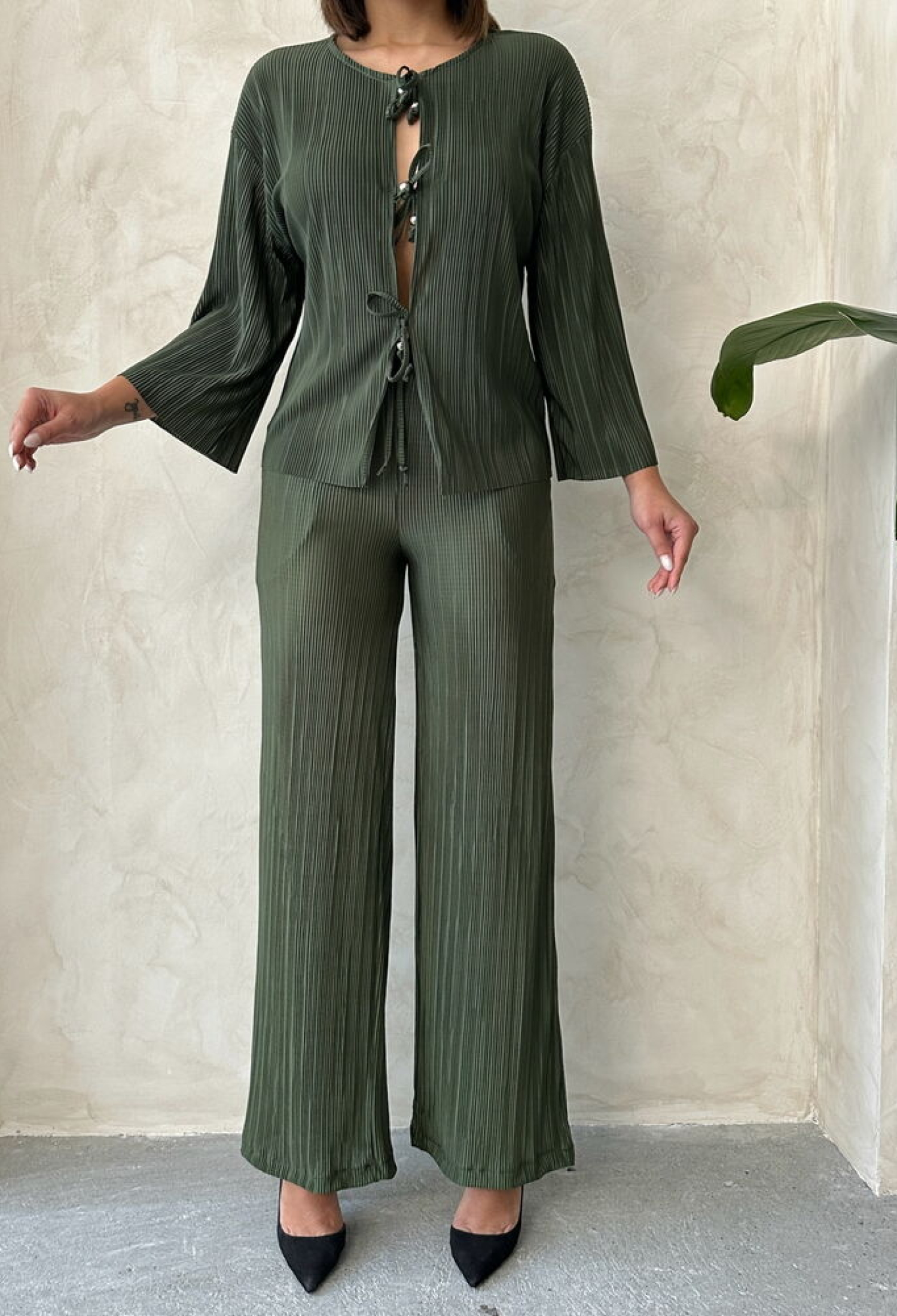 Pleated Trousers - Brand: Topshow - Women & Kids, Baby Clothes Wholesale - TheBS Women