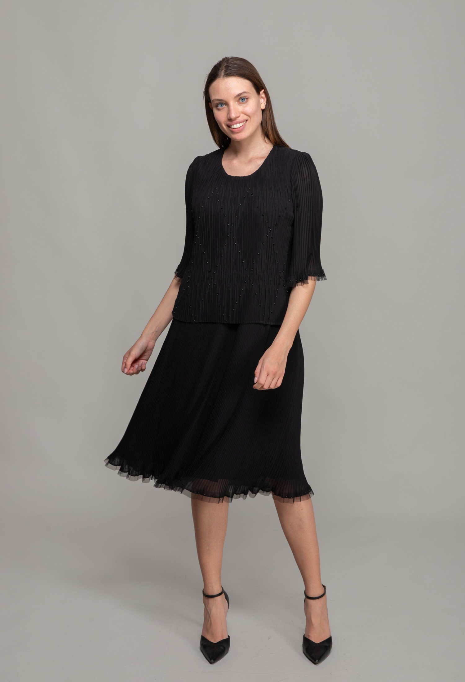 Round Neck Pleated Chiffon Dress - Brand: GUMANIZE - Women & Kids, Baby Clothes Wholesale - TheBS Women