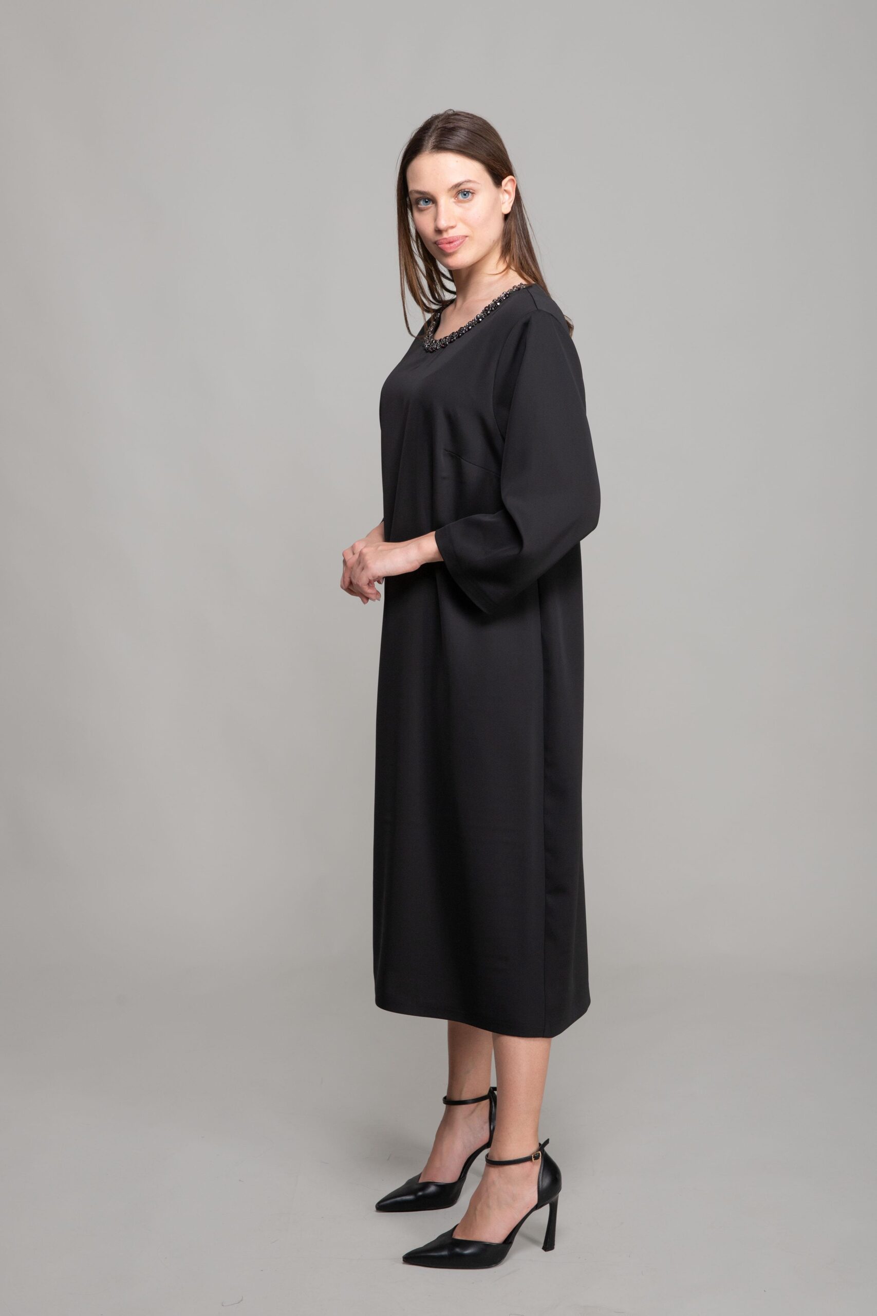 Round Neck Stitch Stone Dress - Brand: GUMANIZE - Women & Kids, Baby Clothes Wholesale - TheBS Women Round Neck Stitch Stone Dress - Brand: GUMANIZE - Women & Kids, Baby Clothes Wholesale - TheBS Women