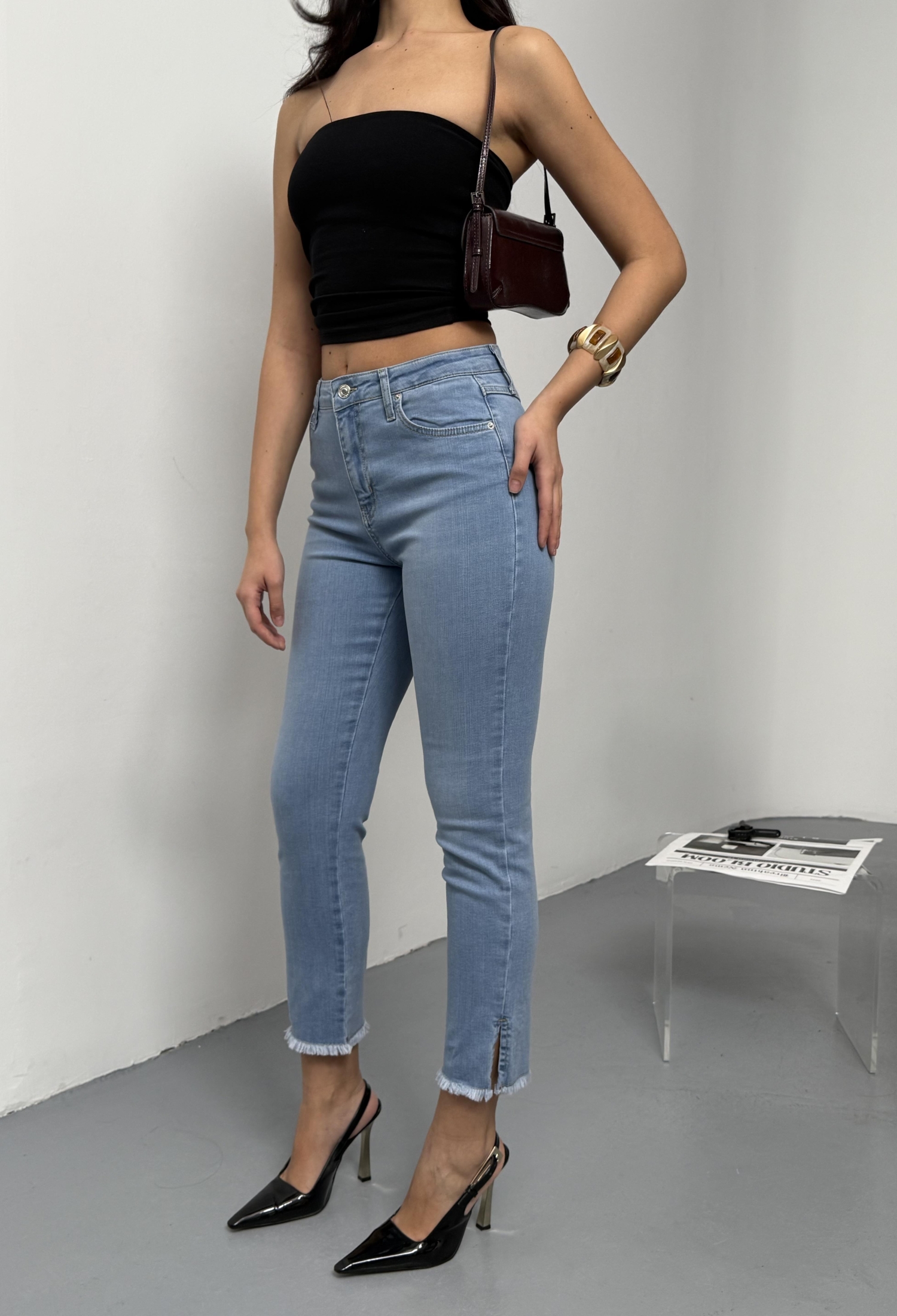 High Waist Leg Cut Out Tassel Detailed LightJeans Pants - Brand: LACARINO - Women & Kids, Baby Clothes Wholesale - TheBS Women