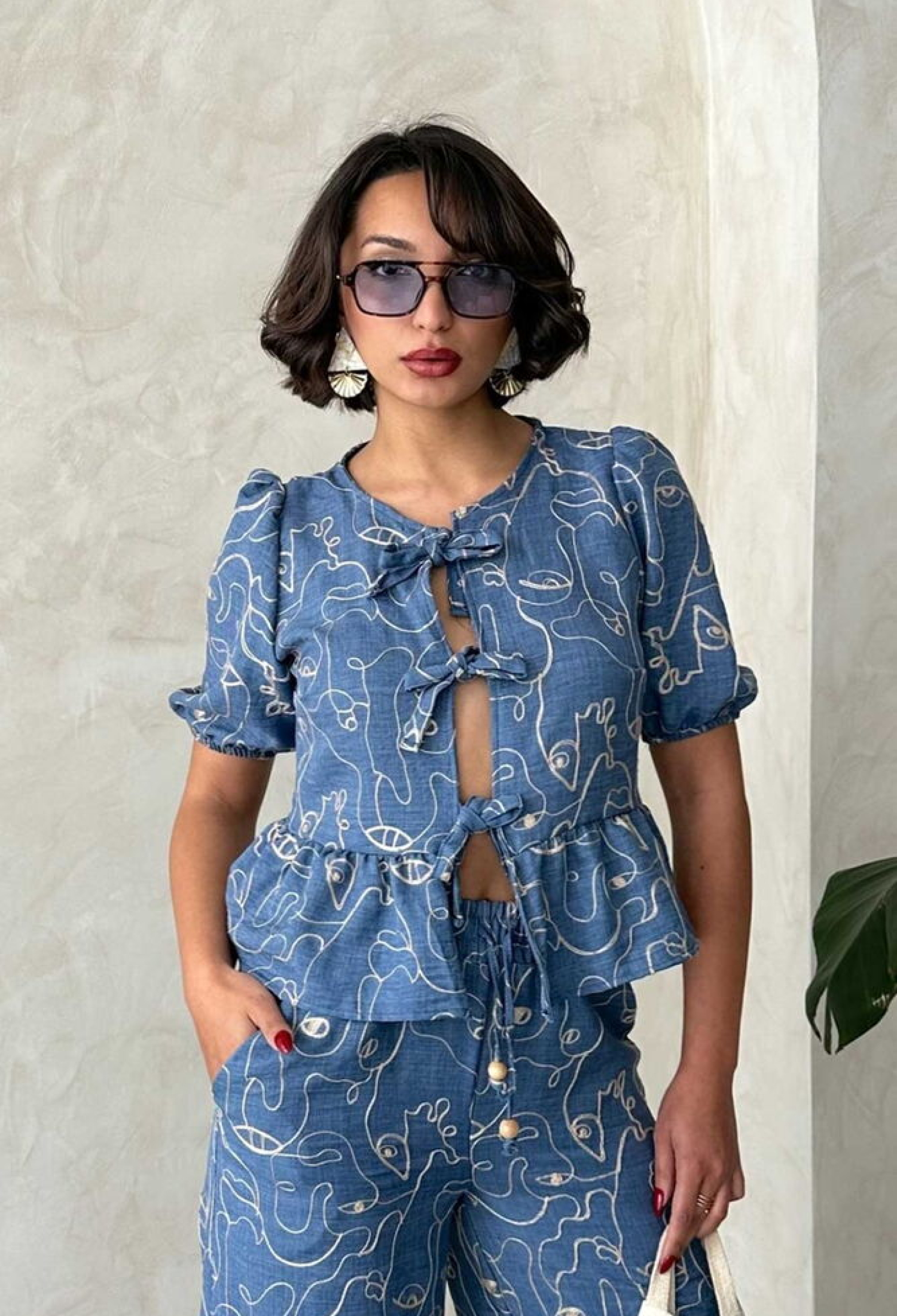 Wholesale Blouse With Front Tie Embroidery - Dark