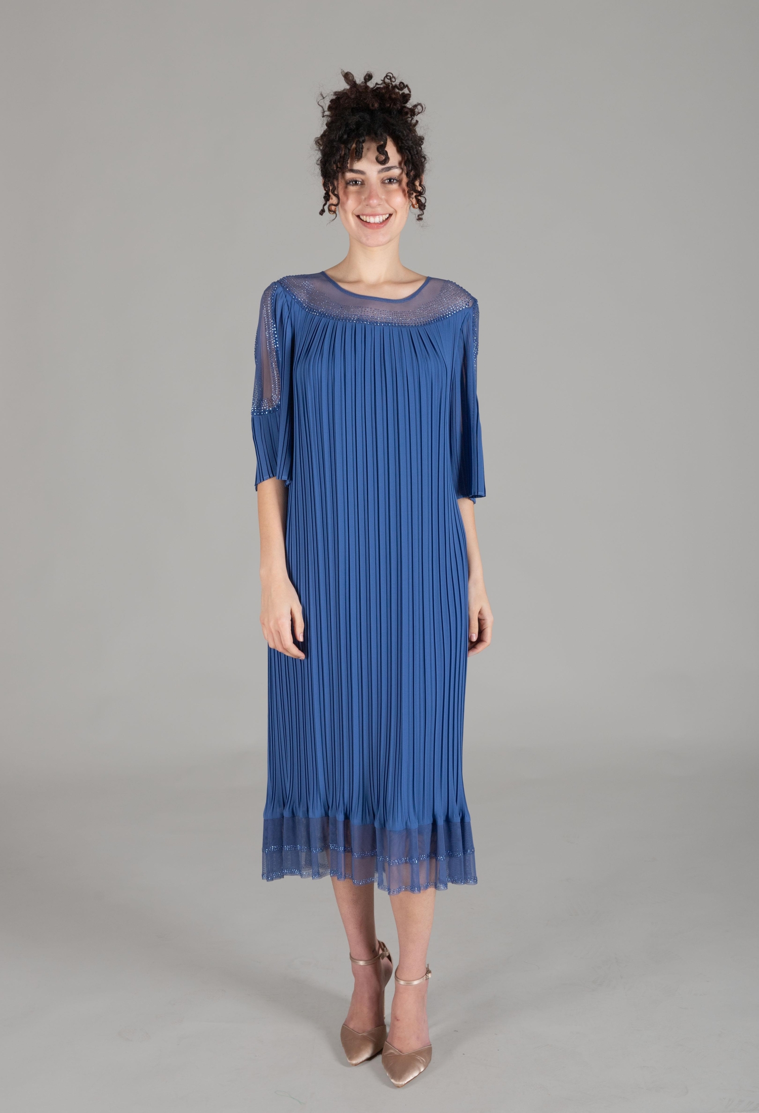 Oval Collar Stone Pleated Dress - Brand: GUMANIZE - Women & Kids, Baby Clothes Wholesale - TheBS Women