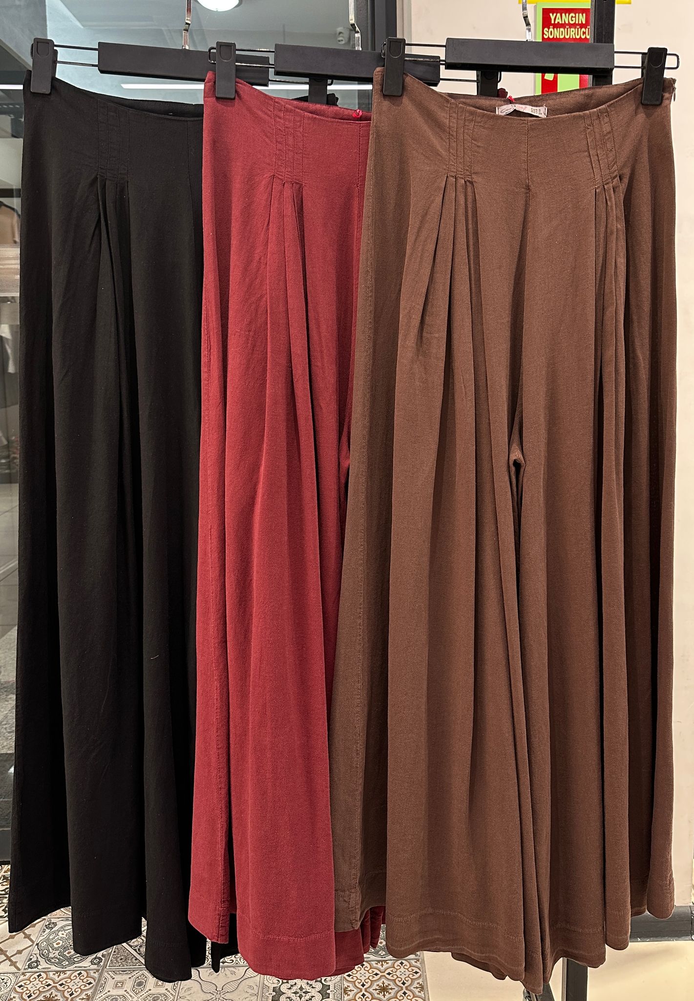 Trousers Skirt With Corset – Brand: Cream Rouge – Women & Kids, Baby Clothes Wholesale – TheBS Women