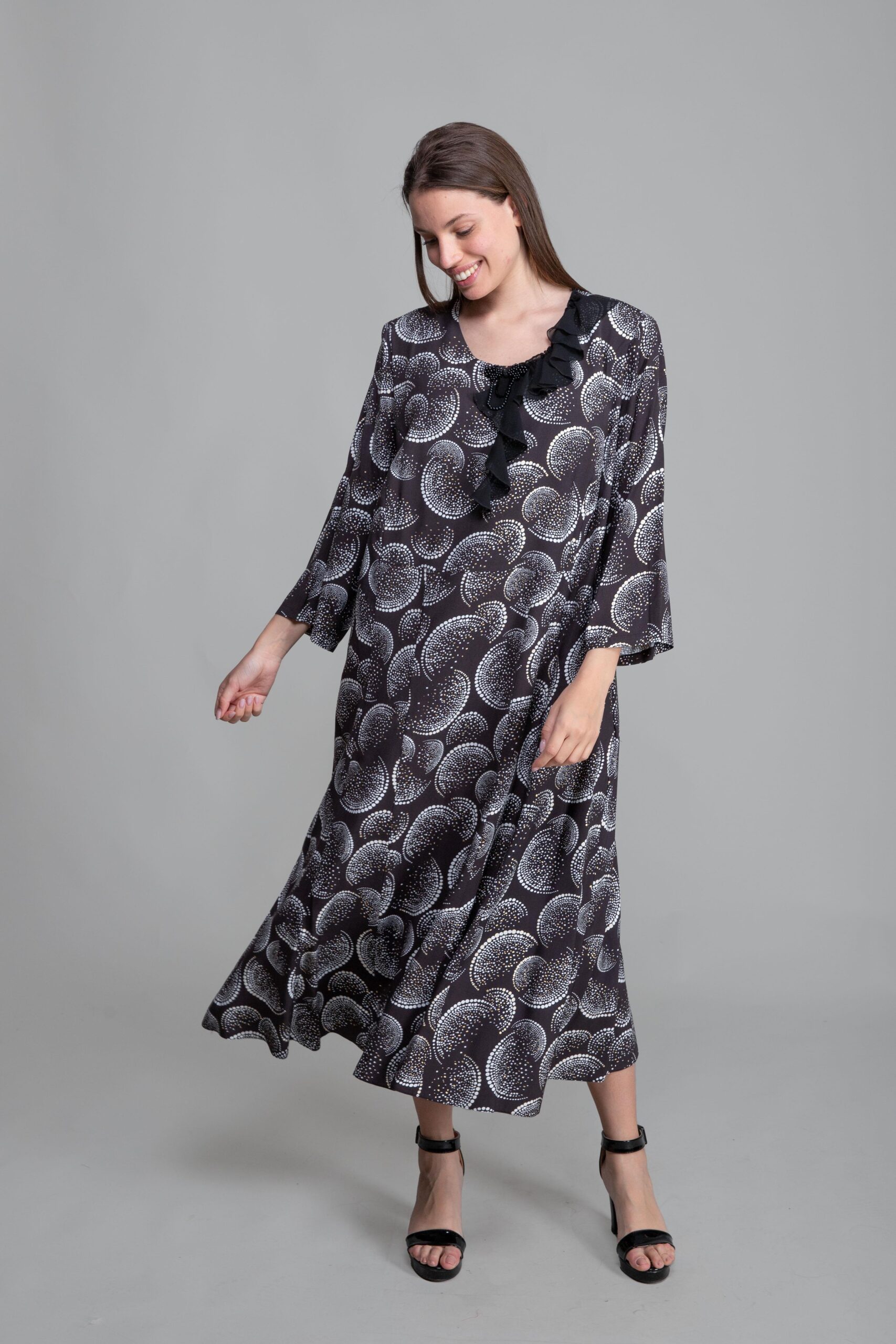 Round Neck Flush Empirme Dress - Brand: GUMANIZE - Women & Kids, Baby Clothes Wholesale - TheBS Women Round Neck Flush Empirme Dress - Brand: GUMANIZE - Women & Kids, Baby Clothes Wholesale - TheBS Women