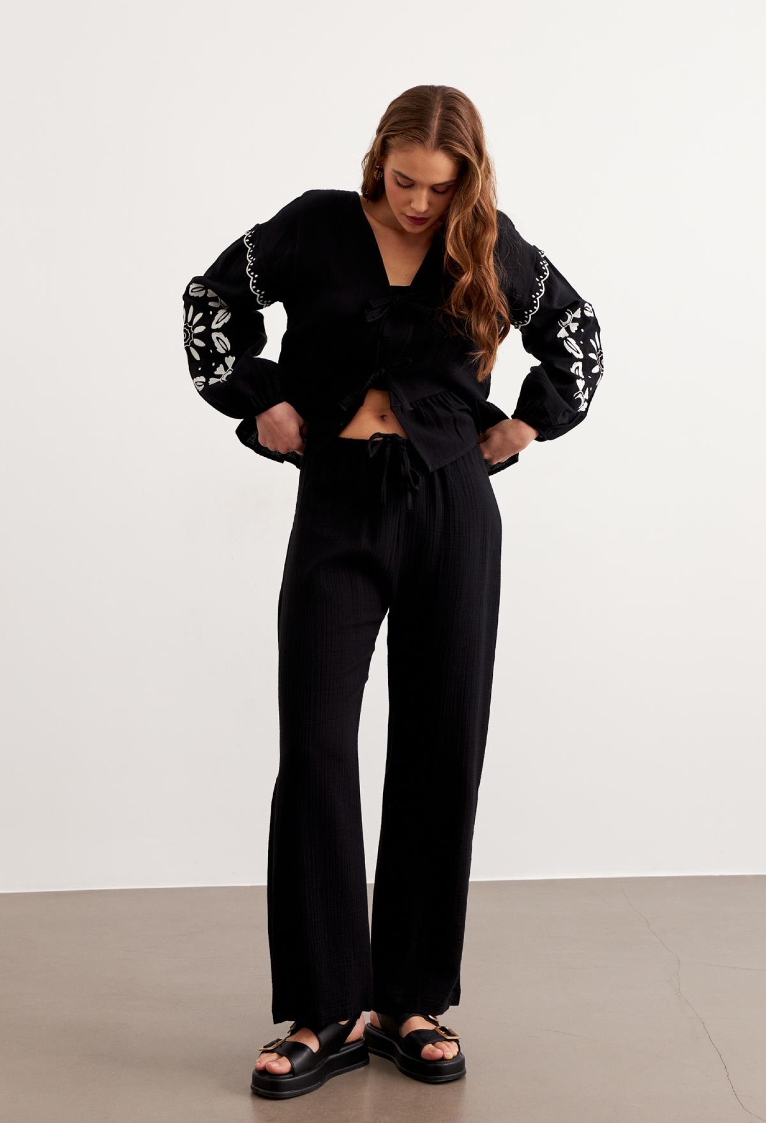 Elastic Waist Mueslin Pants - Brand: Levure - Women & Kids, Baby Clothes Wholesale - TheBS Women