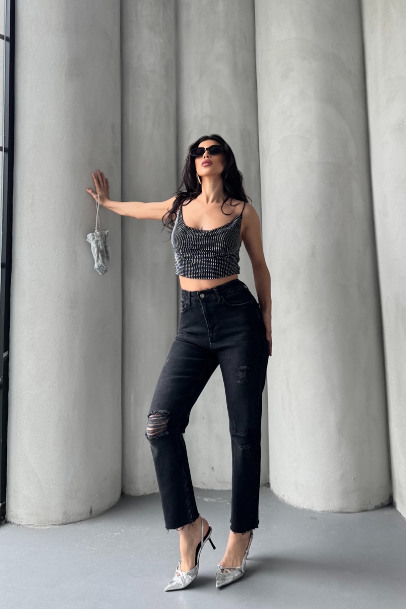 Mom Fit Jeans - Brand: XLove - Women & Kids, Baby Clothes Wholesale - TheBS Women Mom Fit Jeans - Brand: XLove - Women & Kids, Baby Clothes Wholesale - TheBS Women