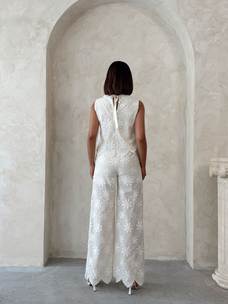 White Palazzo Pants – Brand: Topshow – Women & Kids, Baby Clothes Wholesale – TheBS Women