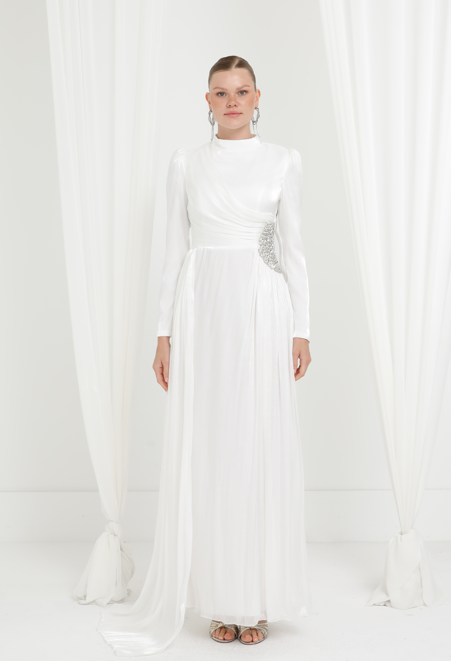 White Elegant Fit And Flare Dress - Brand: Puane - Women & Kids, Baby Clothes Wholesale - TheBS Women