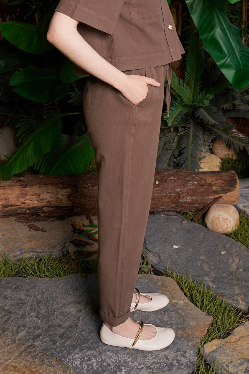 Casual Modest Tapered Carrot Pants - Brand: XLove - Women & Kids, Baby Clothes Wholesale - TheBS Women Casual Modest Tapered Carrot Pants - Brand: XLove - Women & Kids, Baby Clothes Wholesale - TheBS Women