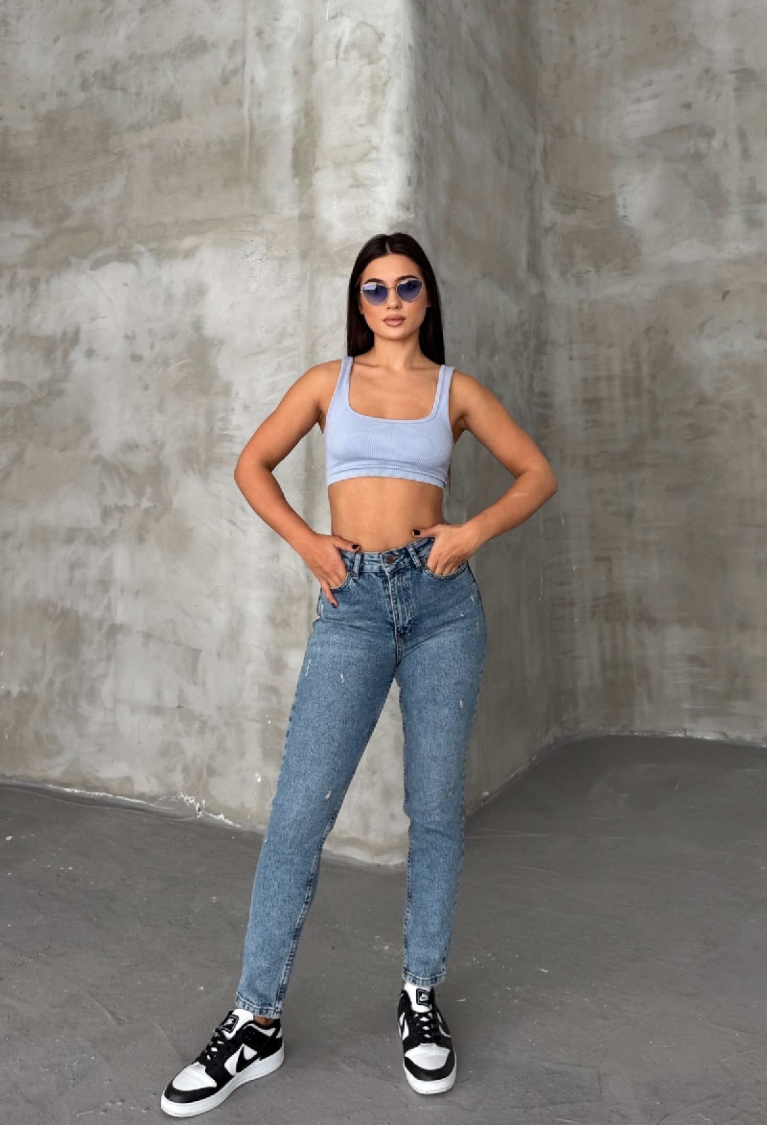 Mom Jeans High Waist Skinny Leg - Brand: XLove - Women & Kids, Baby Clothes Wholesale - TheBS Women