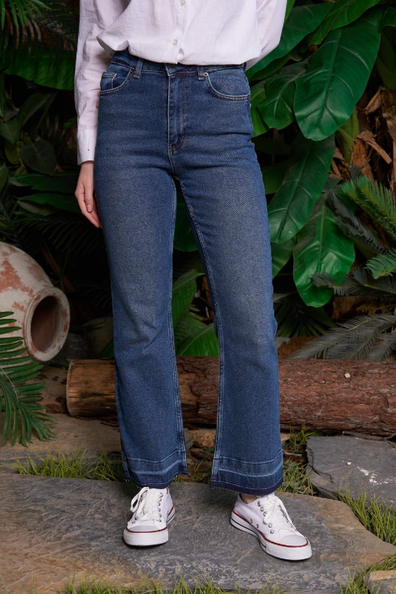 Blue Mom Jeans High Waist Cropped Straight Leg - Brand: XLove - Women & Kids, Baby Clothes Wholesale - TheBS Women Blue Mom Jeans High Waist Cropped Straight Leg - Brand: XLove - Women & Kids, Baby Clothes Wholesale - TheBS Women