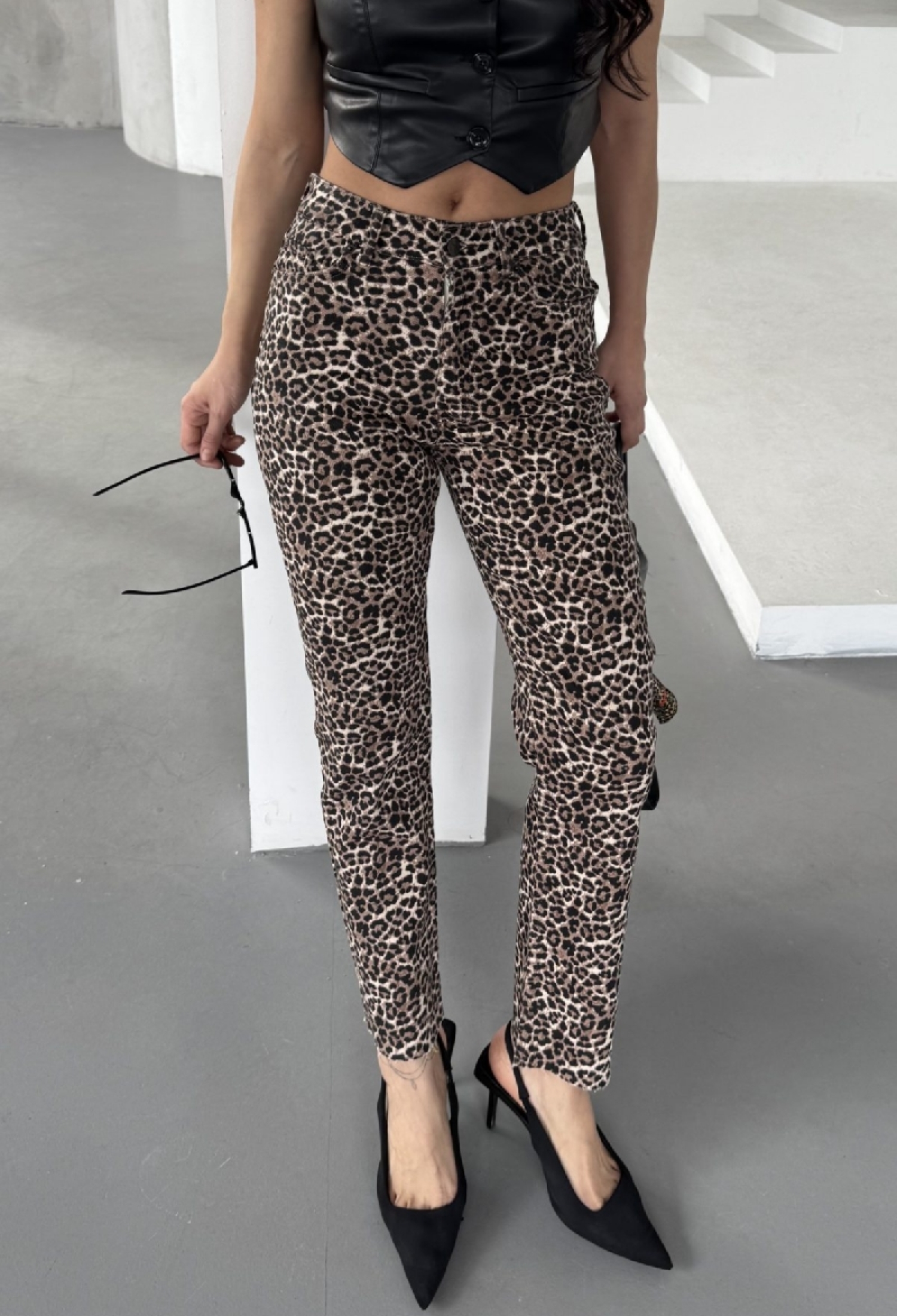 Mom Fit Jeans - Brand: XLove - Women & Kids, Baby Clothes Wholesale - TheBS Women