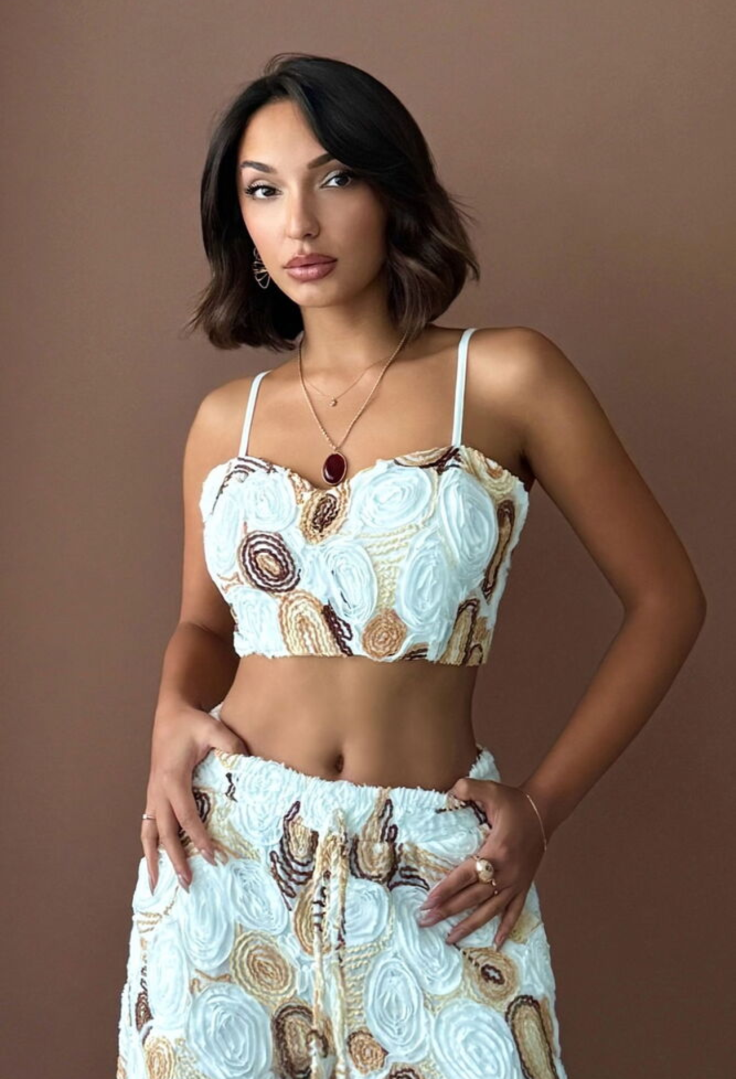 White Slim Fit Sweetheart Neck Cap Sleeve Blouse - Brand: Topshow - Women & Kids, Baby Clothes Wholesale - TheBS Women