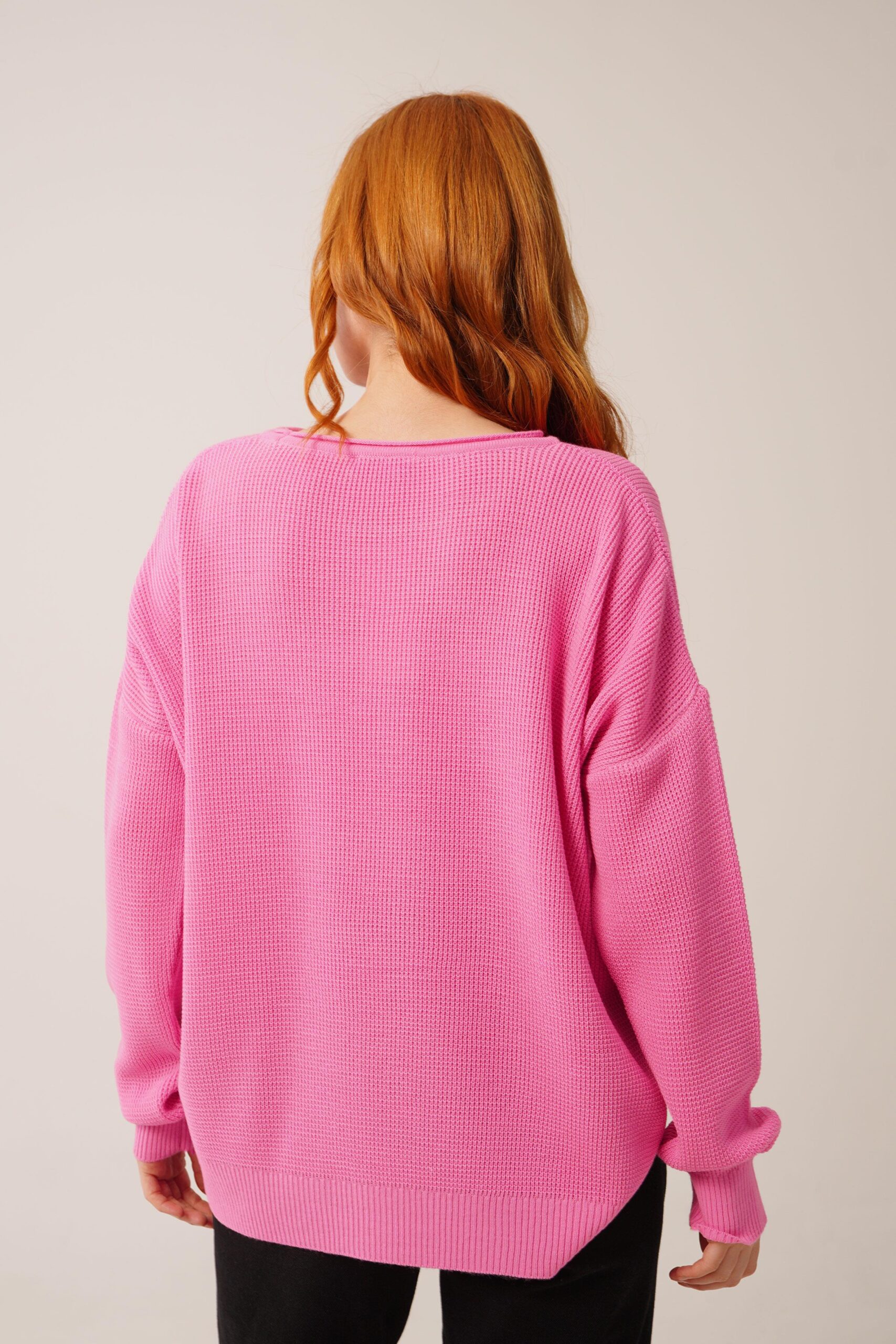 Oversized Casual Sweater For Work & Party - Brand: Lustrin - Women & Kids, Baby Clothes Wholesale - TheBS Women Oversized Casual Sweater For Work & Party - Brand: Lustrin - Women & Kids, Baby Clothes Wholesale - TheBS Women