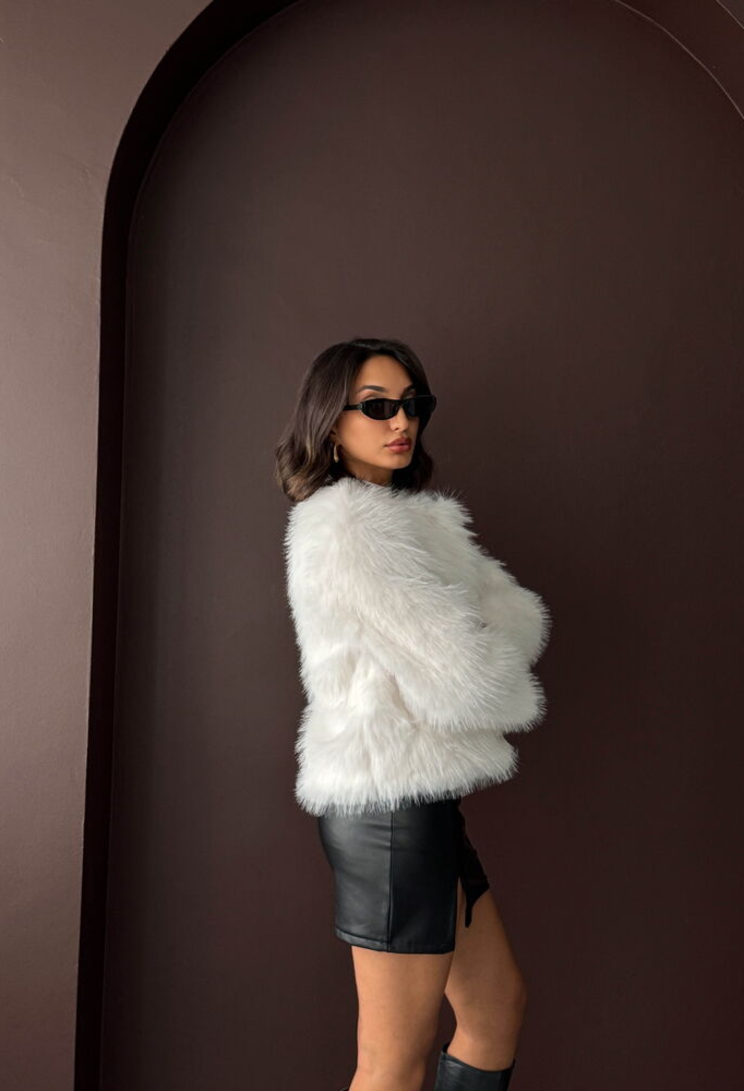 Elegant White Fur Jacket - Brand: Topshow - Women & Kids, Baby Clothes Wholesale - TheBS Women