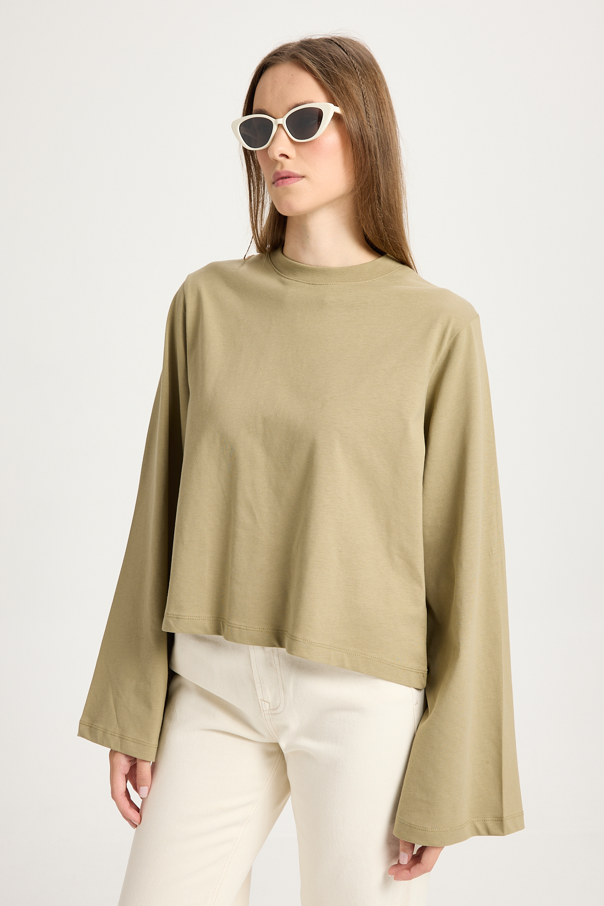 Casual Streetwear Shirt With Extra Long Sleeves - Brand: First Angels - Women & Kids, Baby Clothes Wholesale - TheBS Women Casual Streetwear Shirt With Extra Long Sleeves - Brand: First Angels - Women & Kids, Baby Clothes Wholesale - TheBS Women