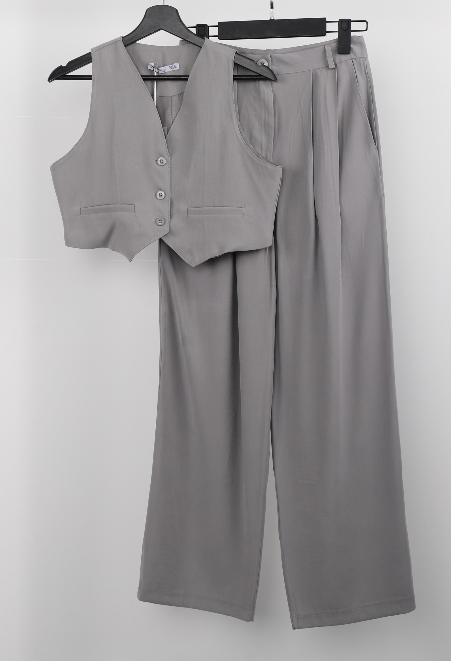 Elegant Buttoned Crop Vest With Welt Pocket - Brand: Cream Rouge - Women & Kids, Baby Clothes Wholesale - TheBS Women