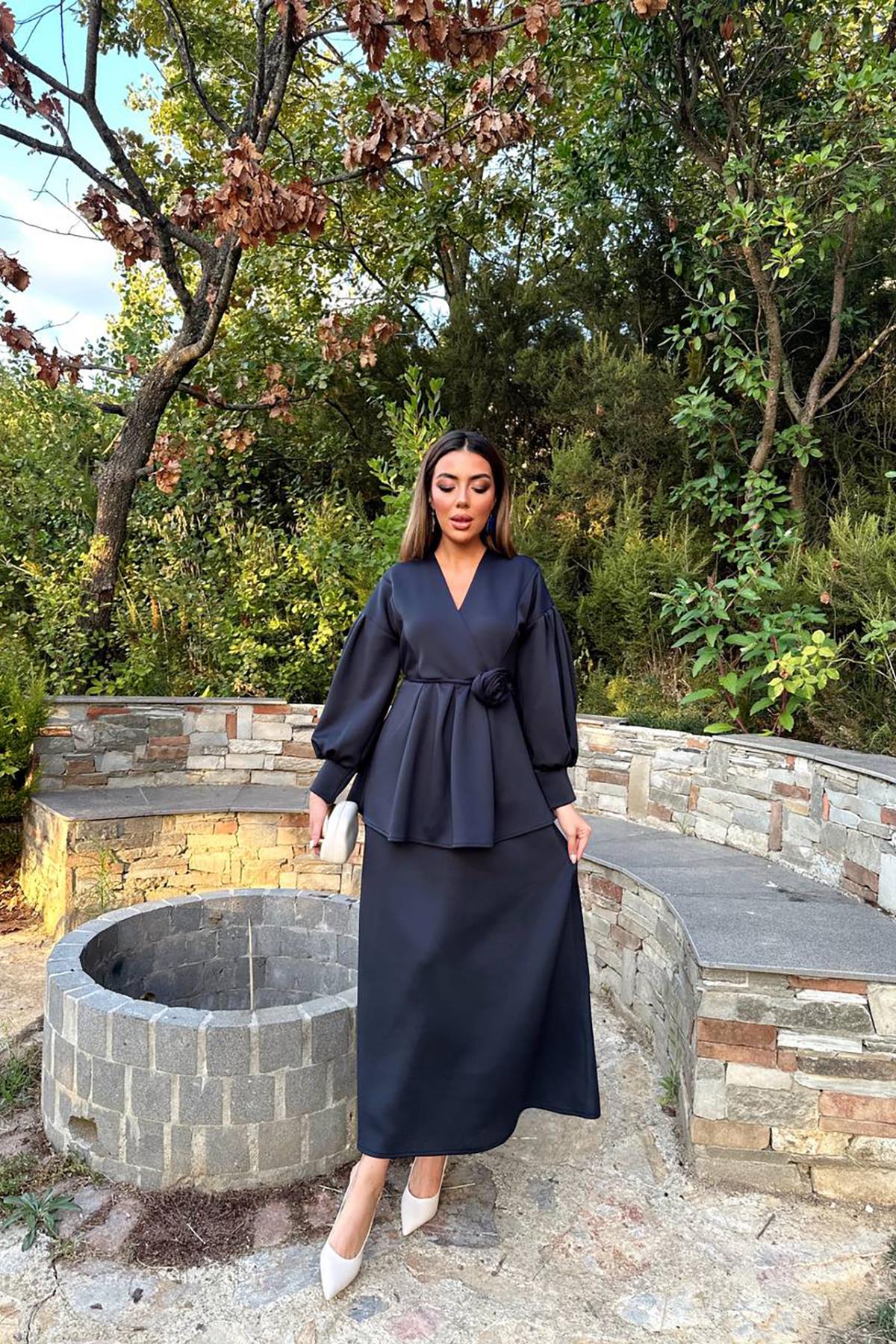 Rose Detailed Suit - Brand: Elisa - Women & Kids, Baby Clothes Wholesale - TheBS Women Rose Detailed Suit - Brand: Elisa - Women & Kids, Baby Clothes Wholesale - TheBS Women