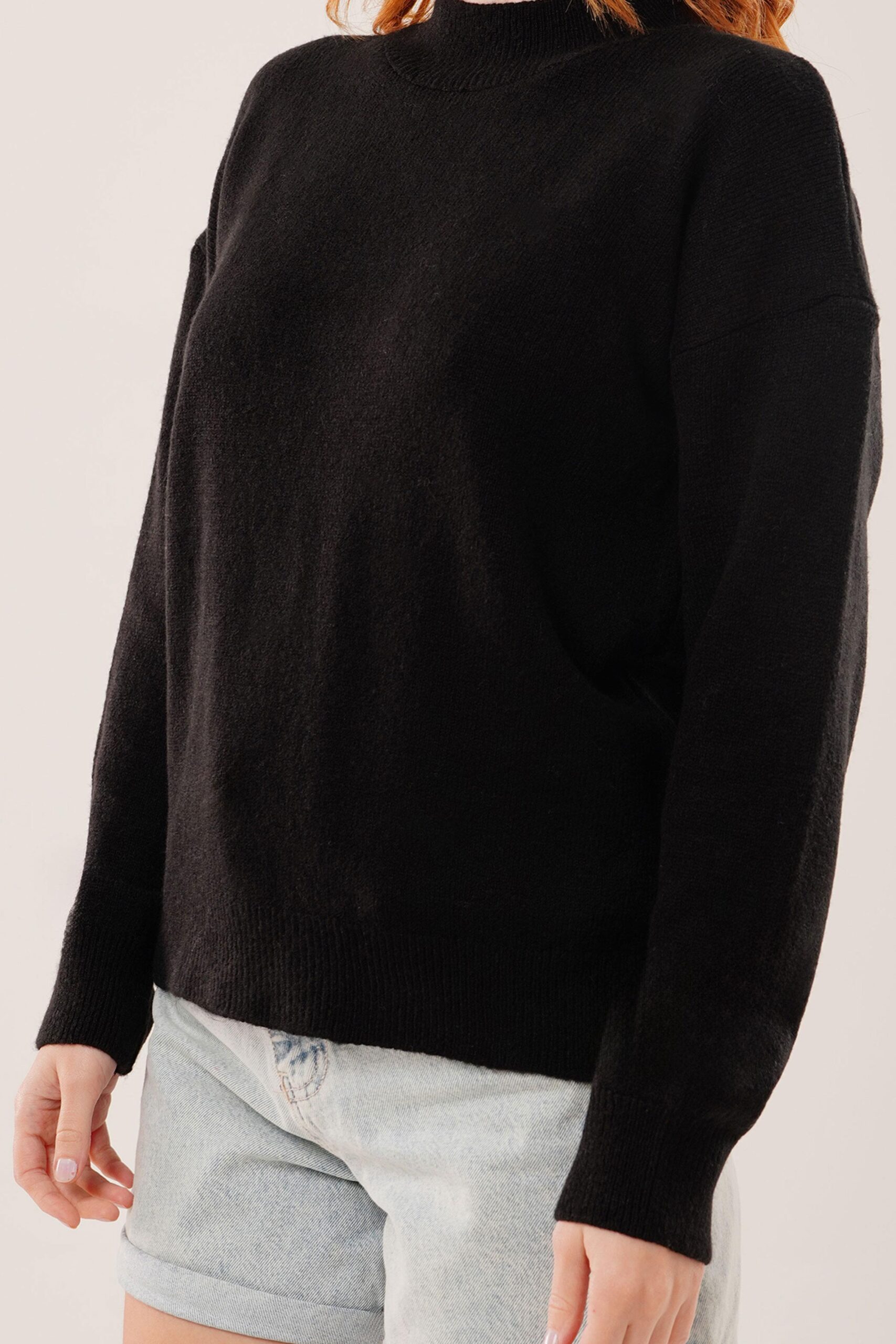 Casual Sweater With High Neck And Oversized Fit - Brand: Lustrin - Women & Kids, Baby Clothes Wholesale - TheBS Women Casual Sweater With High Neck And Oversized Fit - Brand: Lustrin - Women & Kids, Baby Clothes Wholesale - TheBS Women