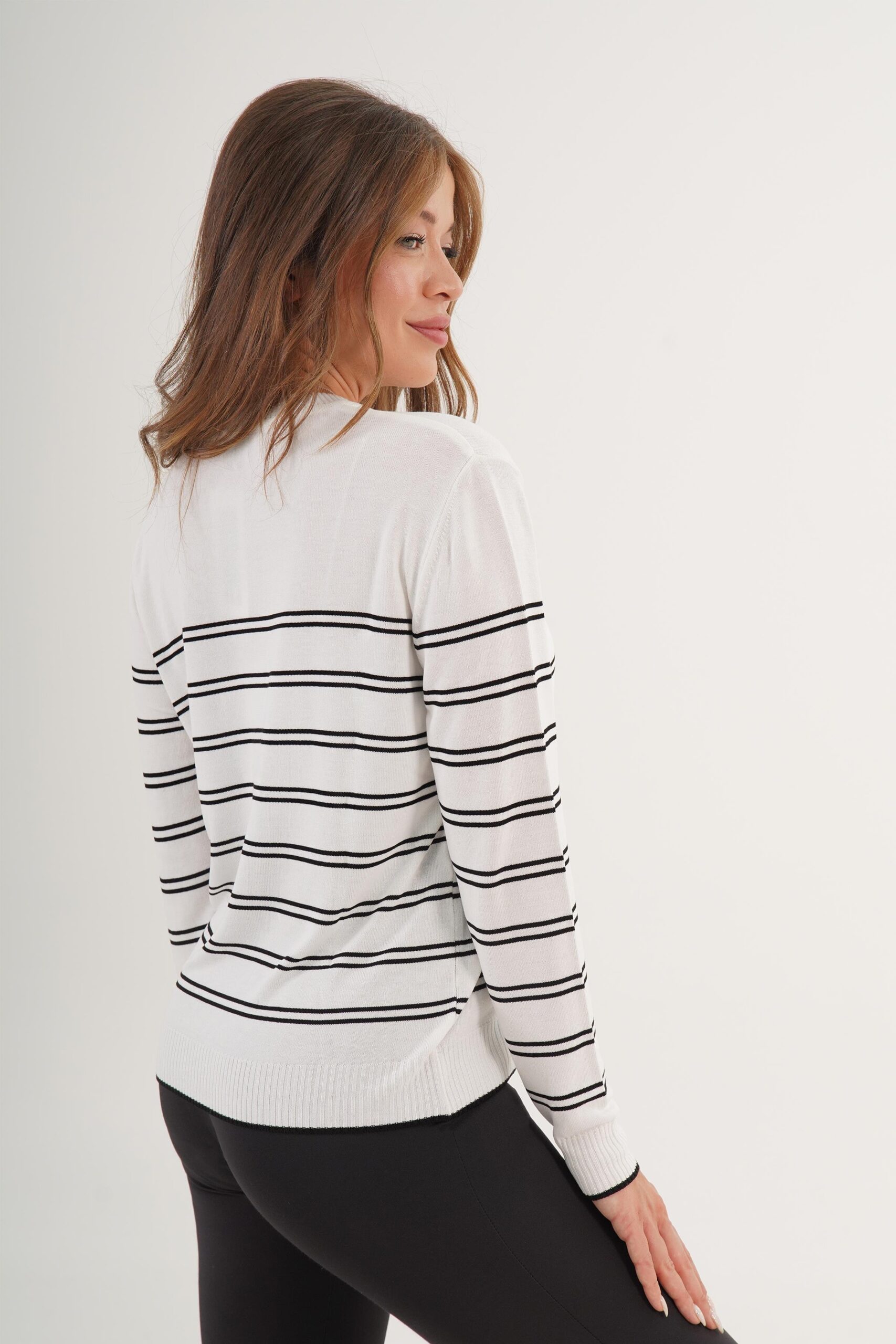 Striped Crew Neck Casual Sweater - Brand: Lustrin - Women & Kids, Baby Clothes Wholesale - TheBS Women Striped Crew Neck Casual Sweater - Brand: Lustrin - Women & Kids, Baby Clothes Wholesale - TheBS Women