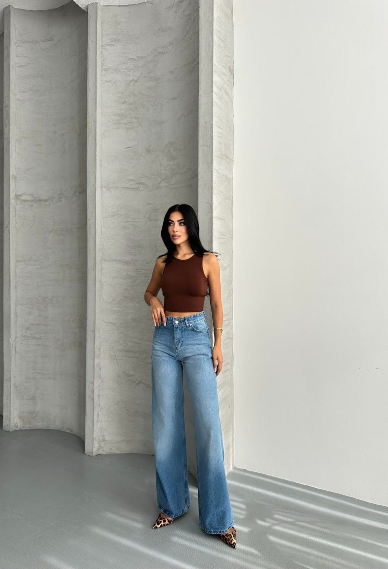 Mom Jeans With Wide Leg And High Waist - Brand: My Jest Fashion - Women & Kids, Baby Clothes Wholesale - TheBS Women