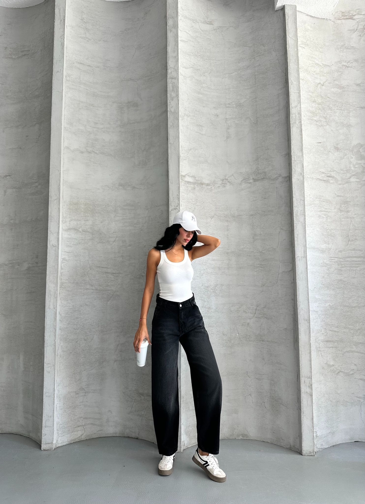 Black High Waist Mom Jeans With Buttoned Closure - Brand: My Jest Fashion - Women & Kids, Baby Clothes Wholesale - TheBS Women Black High Waist Mom Jeans With Buttoned Closure - Brand: My Jest Fashion - Women & Kids, Baby Clothes Wholesale - TheBS Women