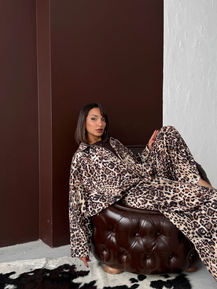 Brown Oversized Fit Leopard Print Jacket - Brand: Topshow - Women & Kids, Baby Clothes Wholesale - TheBS Women Brown Oversized Fit Leopard Print Jacket - Brand: Topshow - Women & Kids, Baby Clothes Wholesale - TheBS Women