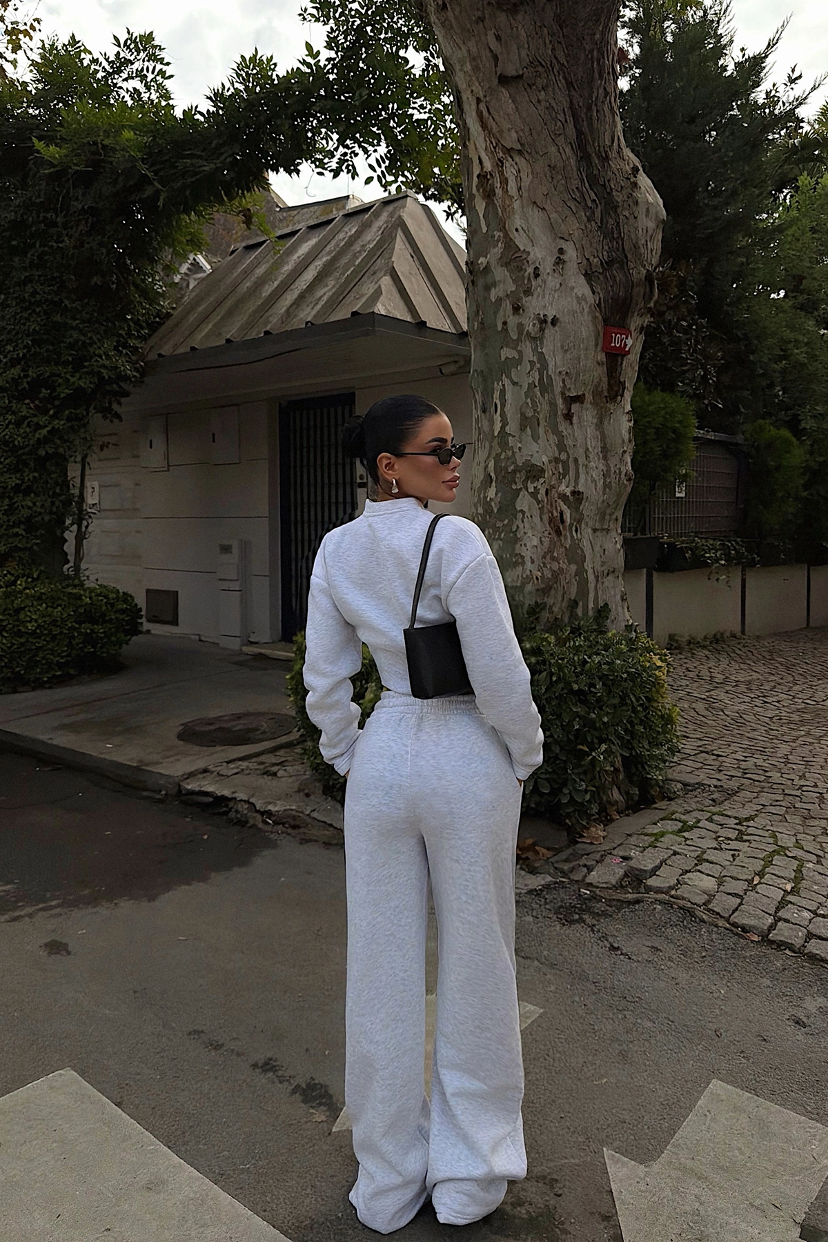 Tracksuit With High Neck And Wide Leg Joggers - Brand: EYYO ATELIER - Women & Kids, Baby Clothes Wholesale - TheBS Women Tracksuit With High Neck And Wide Leg Joggers - Brand: EYYO ATELIER - Women & Kids, Baby Clothes Wholesale - TheBS Women