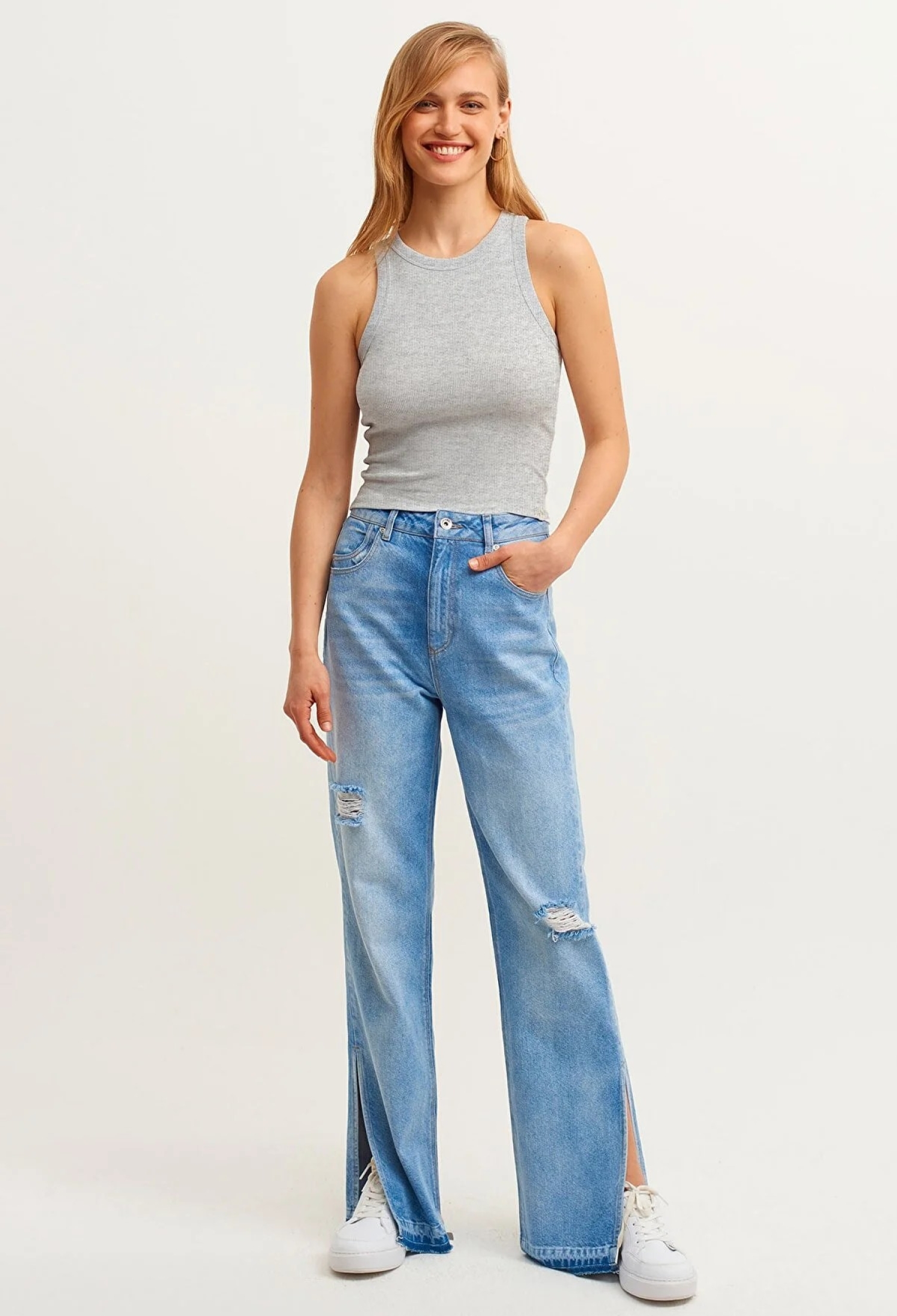 Ribbed Halter Neck Knitted Undershirt - Brand: la & vetta - Women & Kids, Baby Clothes Wholesale - TheBS Women