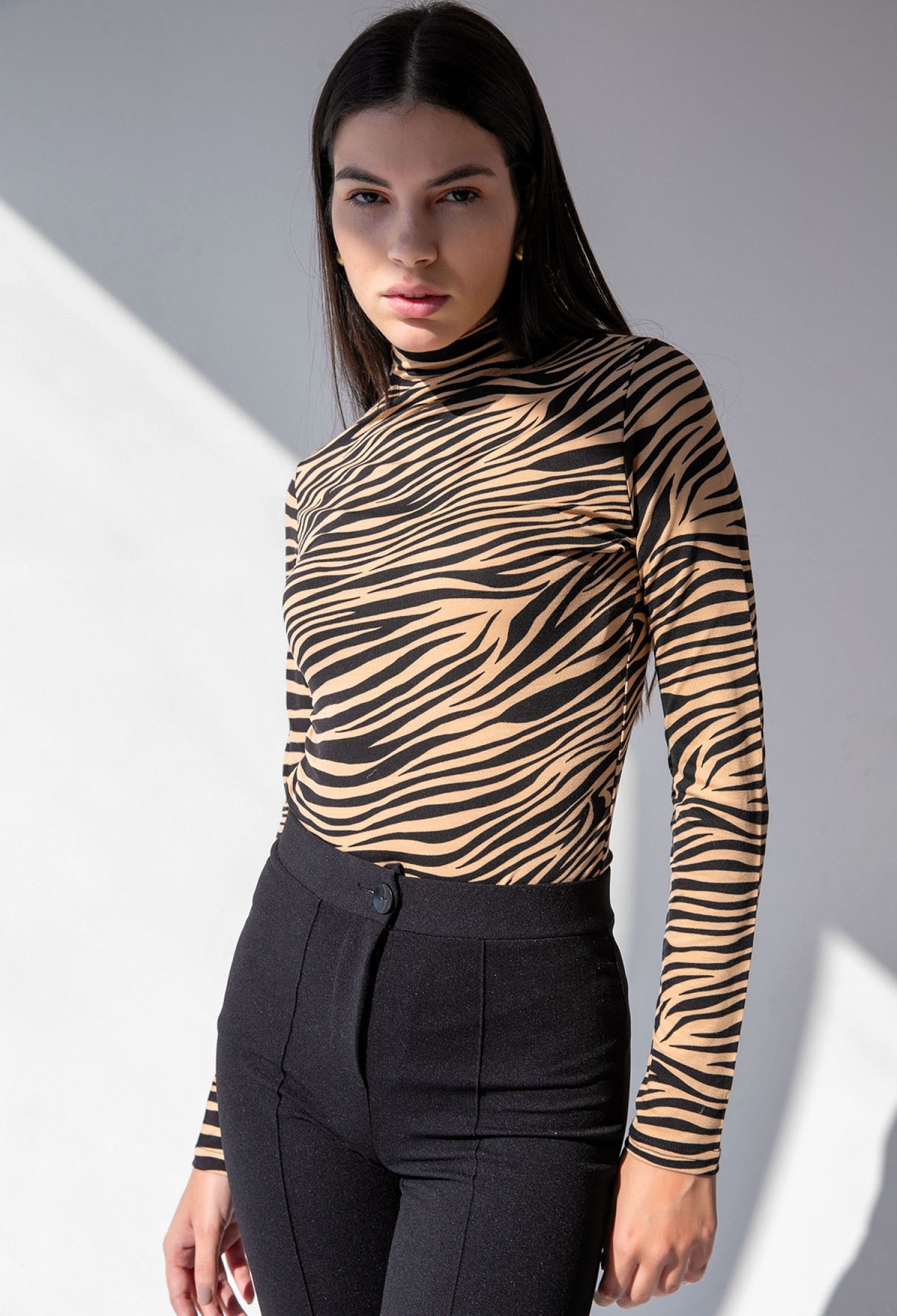 High Collar Bodysuit - Brand: la & vetta - Women & Kids, Baby Clothes Wholesale - TheBS Women