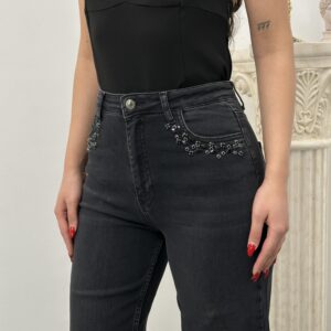 High Waist Pocket Stone Embroidery DetailedJeans - Brand: LACARINO - Women & Kids, Baby Clothes Wholesale - TheBS Women