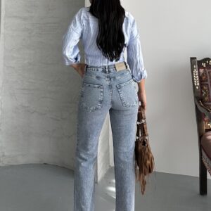 Mom Jeans With High Waist And Straight Leg - Brand: XLove - Women & Kids, Baby Clothes Wholesale - TheBS Women